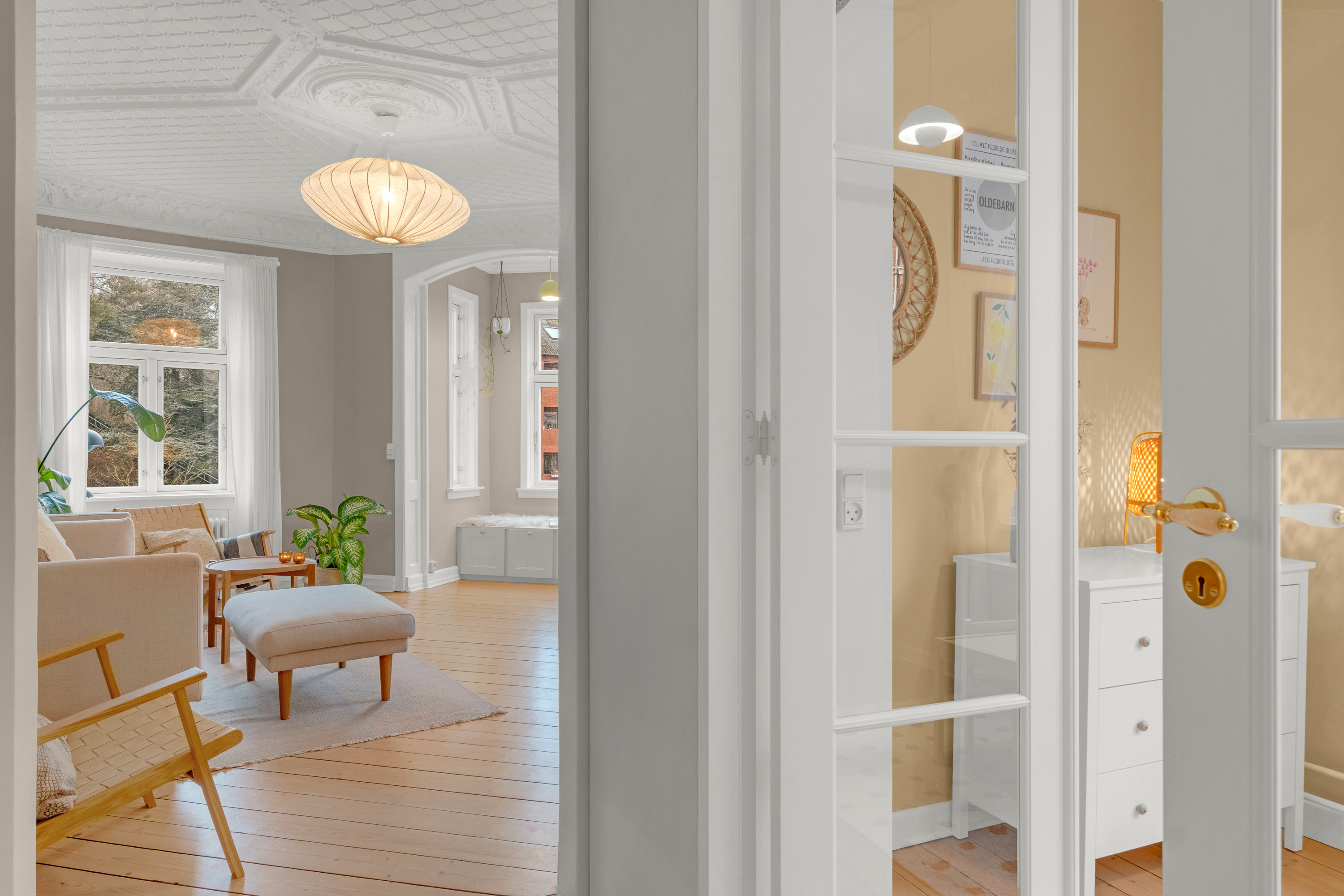 Fremhævet stue billede i fuldskærmstilstand. Billede af Østboulevarden 1, 1. tv., 8000 Aarhus C