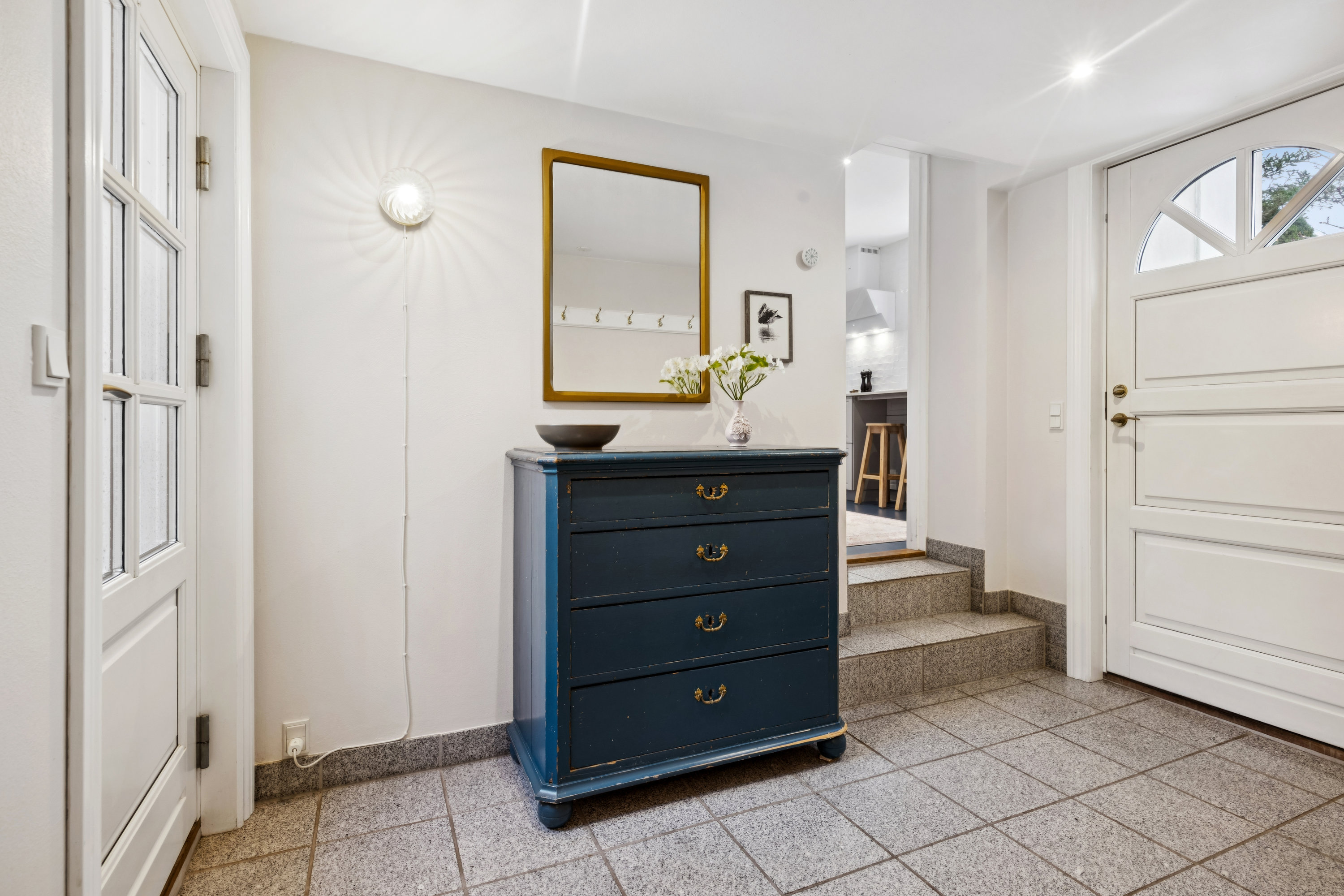 Fremhævet gang billede i fuldskærmstilstand. Billede af Omorikavej 2, 9320 Hjallerup