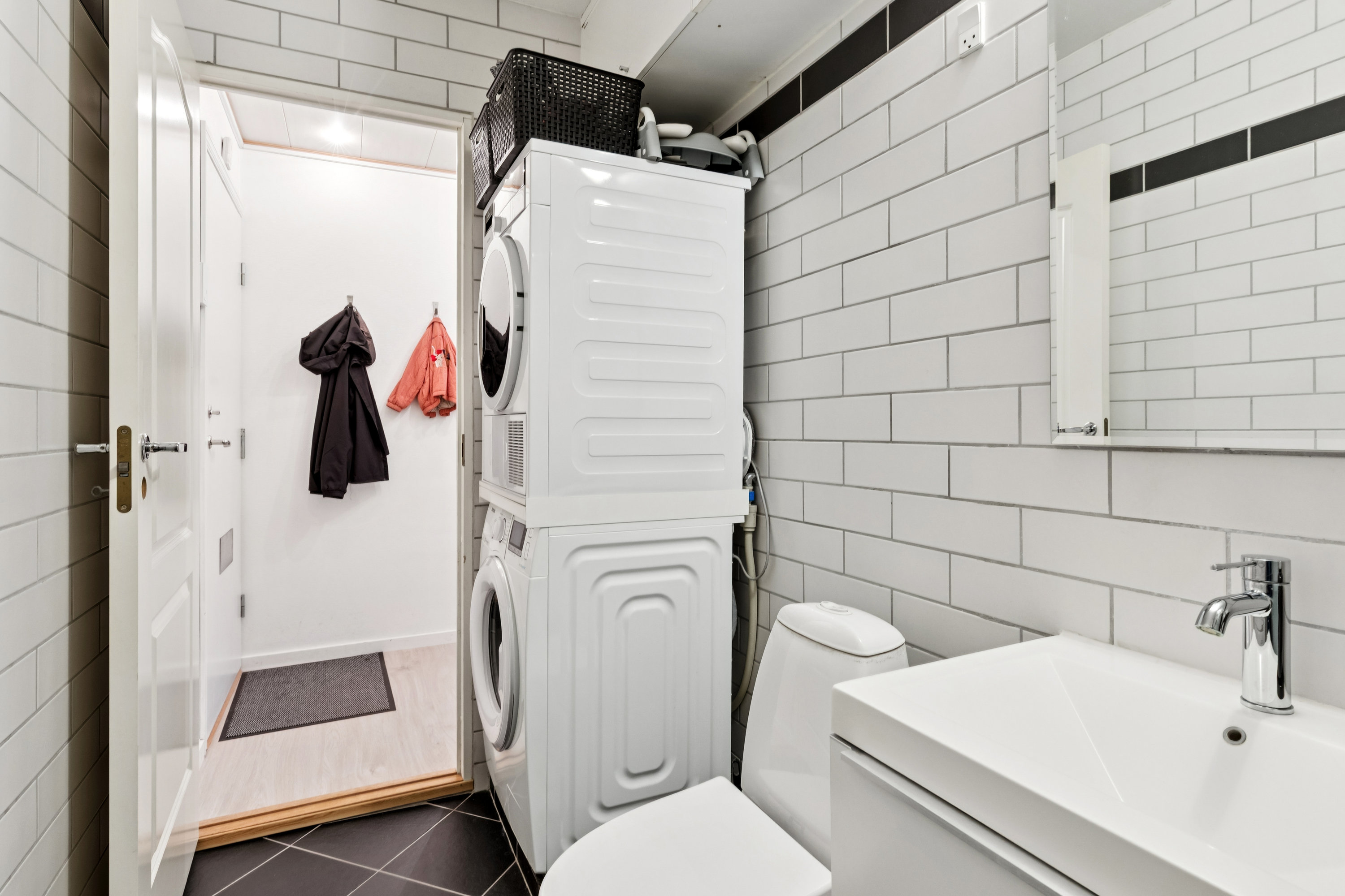 Fremhævet badeværelse billede i fuldskærmstilstand. Billede af Saven C 3, 2. 1., Høje Taastrup, 2630 Taastrup