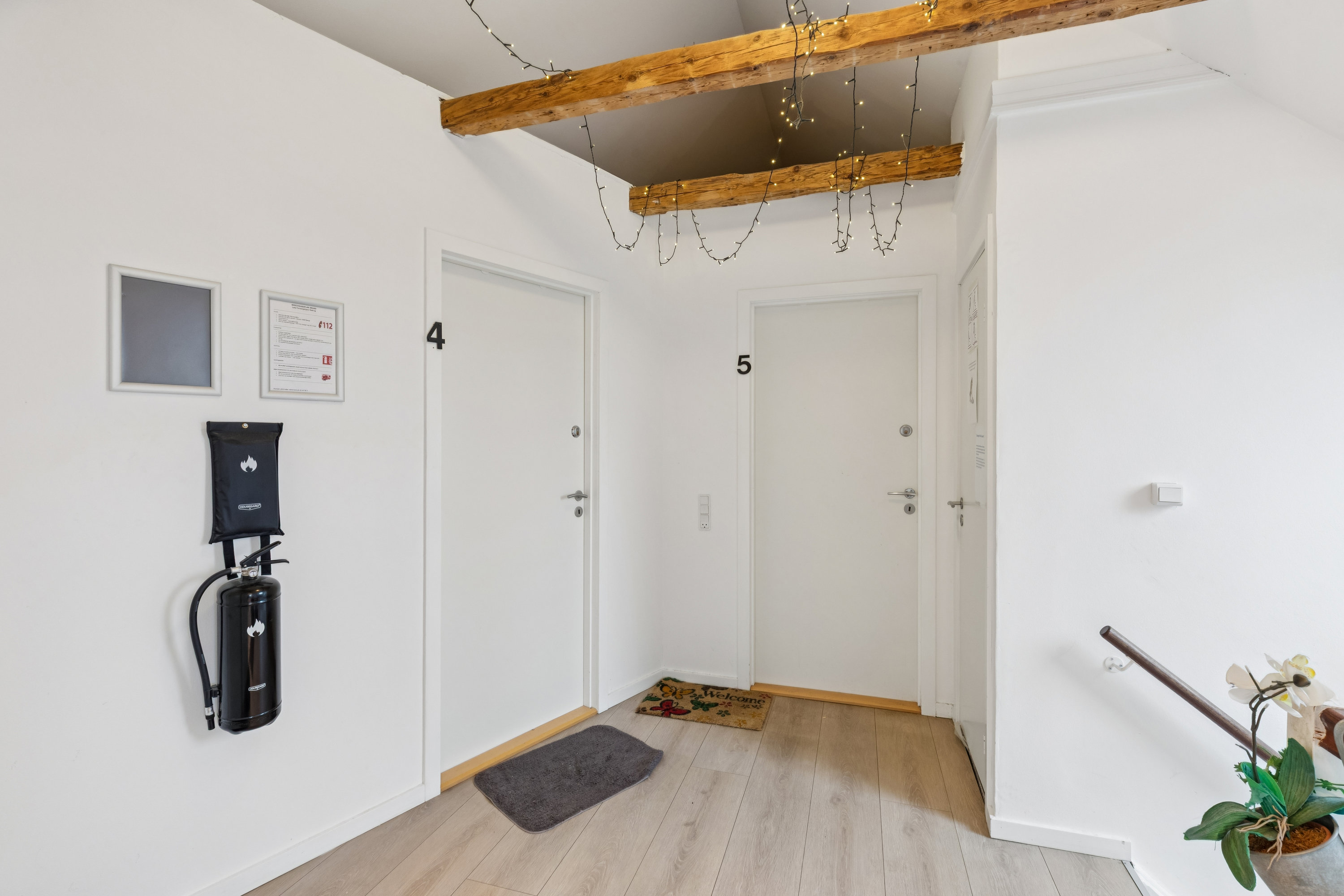 Fremhævet værelse billede i fuldskærmstilstand. Billede af Duevej 1, 2630 Taastrup