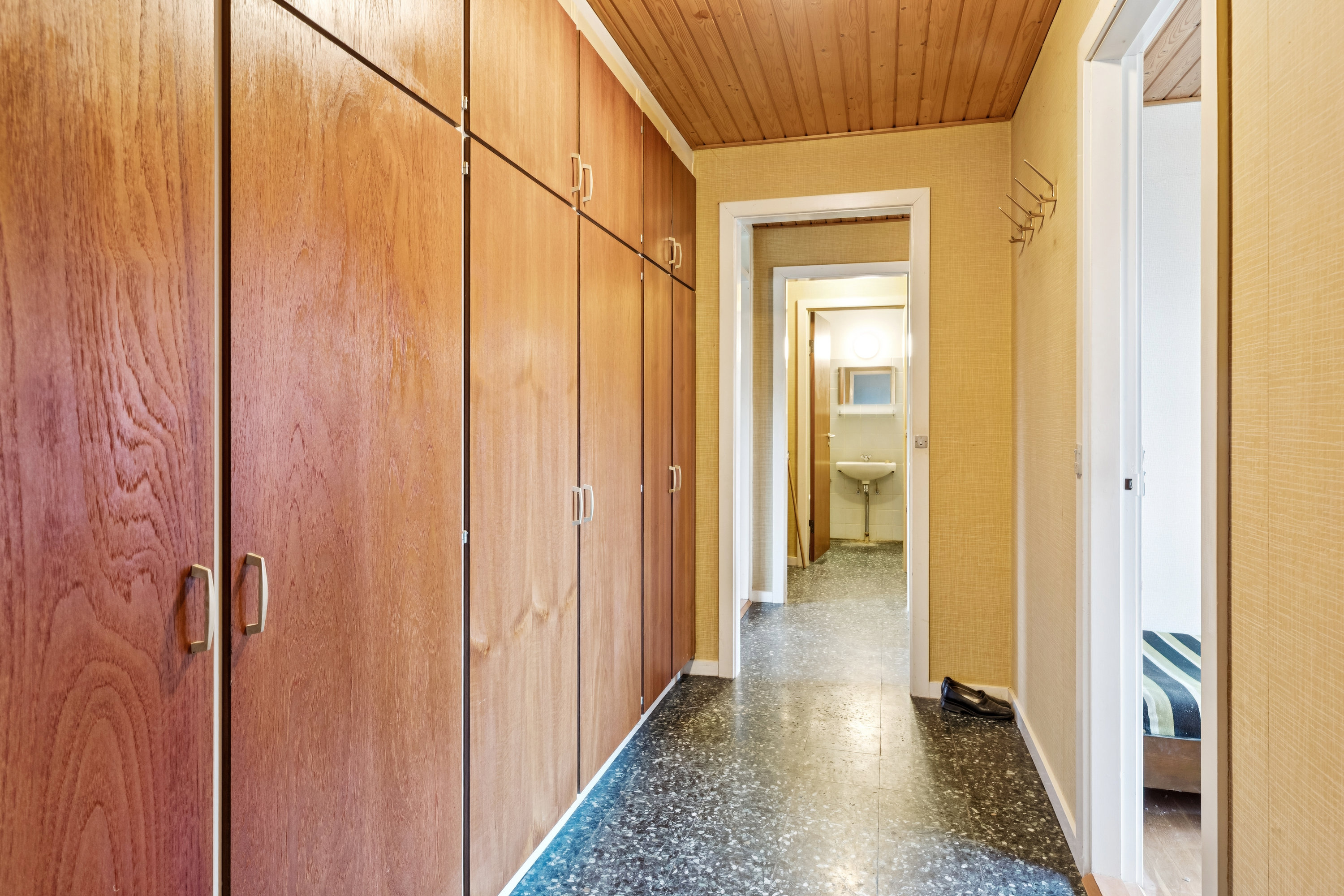 Fremhævet gang billede i fuldskærmstilstand. Billede af Grønhøjgårdsvej 9, 2630 Taastrup