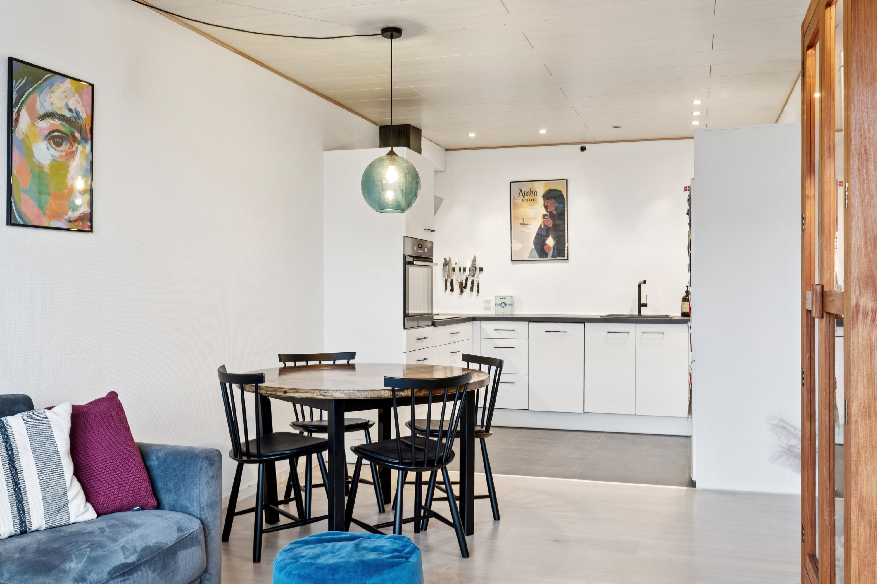 Fremhævet stue billede i fuldskærmstilstand. Billede af Saven C 3, 2. 1., Høje Taastrup, 2630 Taastrup