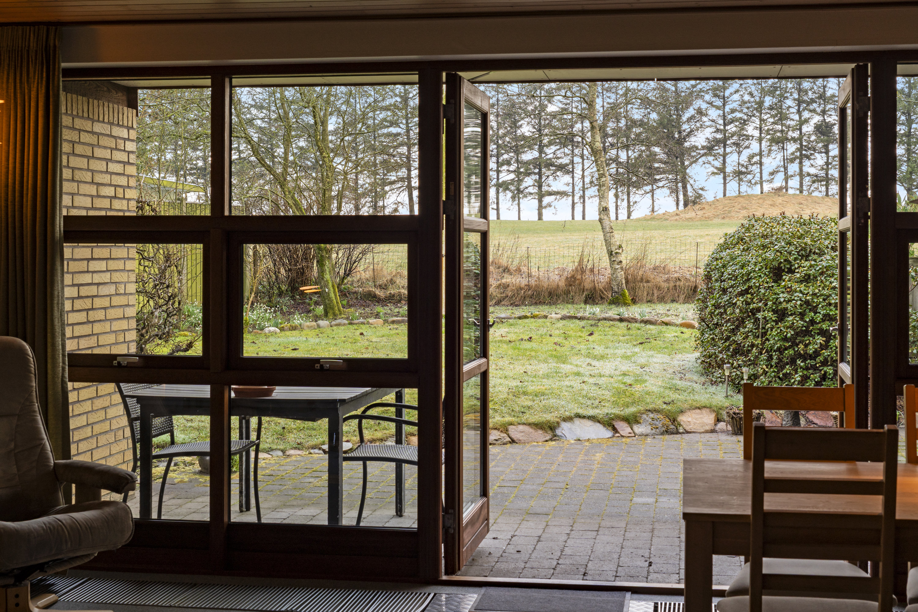 Fremhævet udgang til terrasse billede i fuldskærmstilstand. Billede af Baunsbjergvej 6, Barde, 6920 Videbæk