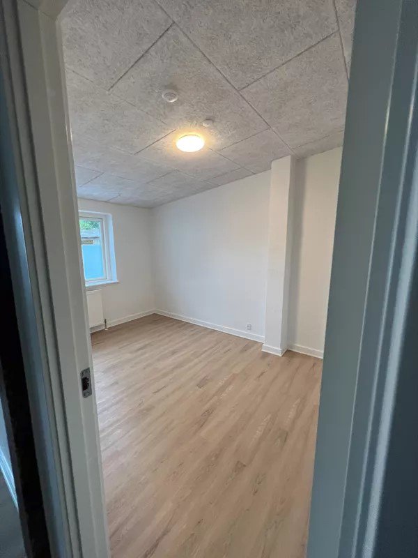 Fremhævet  billede i fuldskærmstilstand. Billede af Lundsgårdsvej 1C, st.. tv., Bolbro, 5200 Odense V