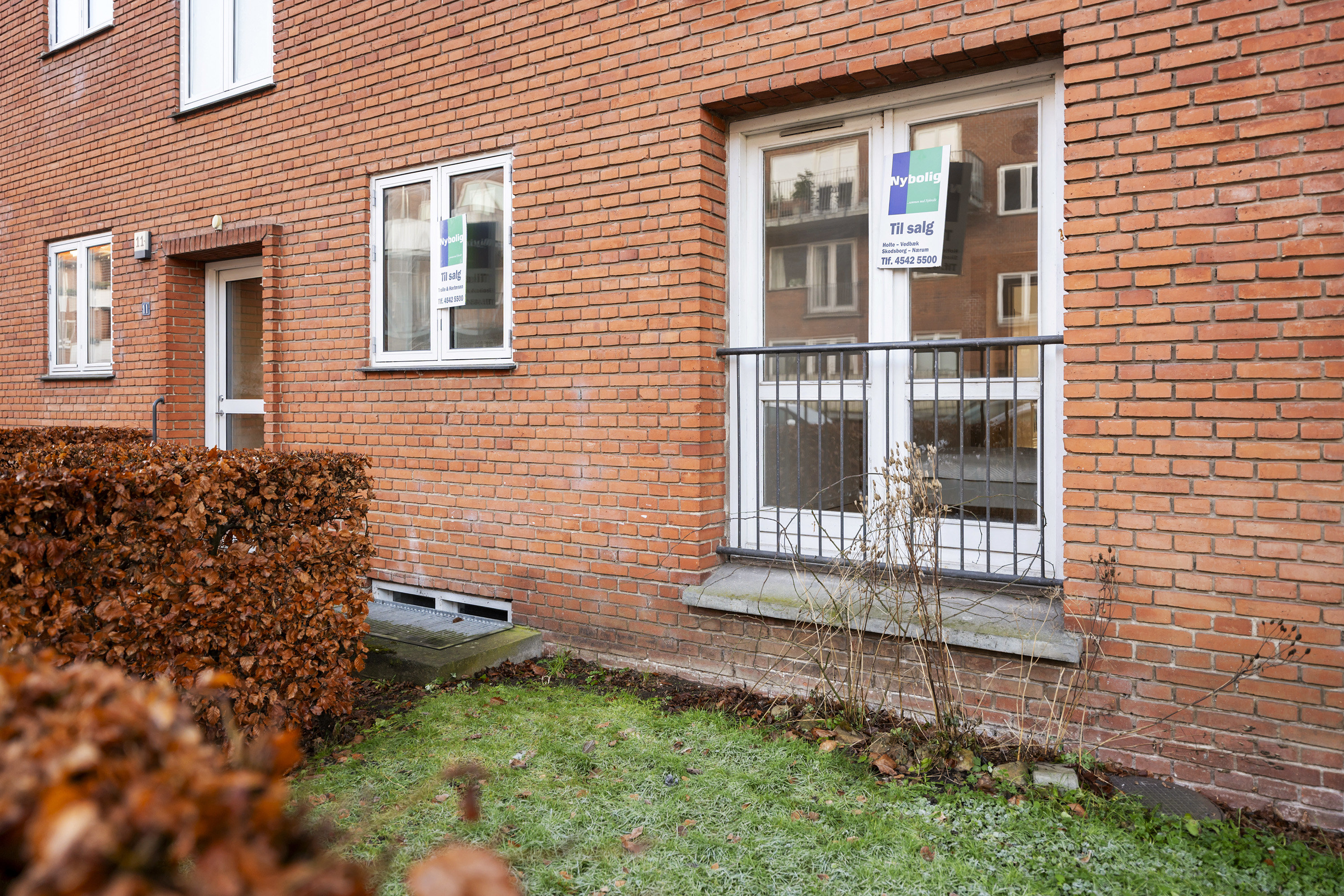 Miniaturebillede 1: ejendommen. Billede af Sofievej 11, st.. th., 2840 Holte