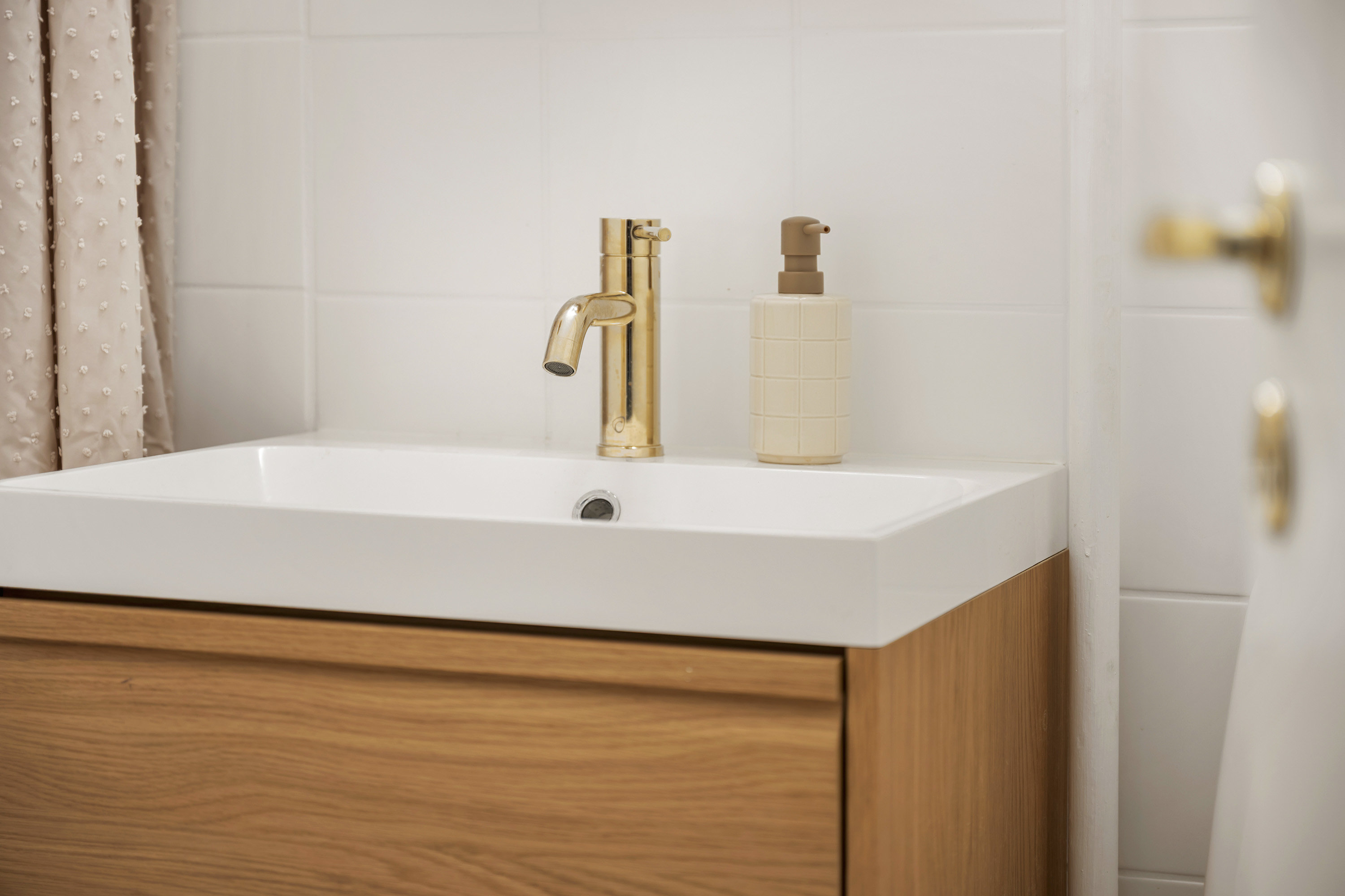 Fremhævet badeværelse billede i fuldskærmstilstand. Billede af Sofievej 11, st.. th., 2840 Holte