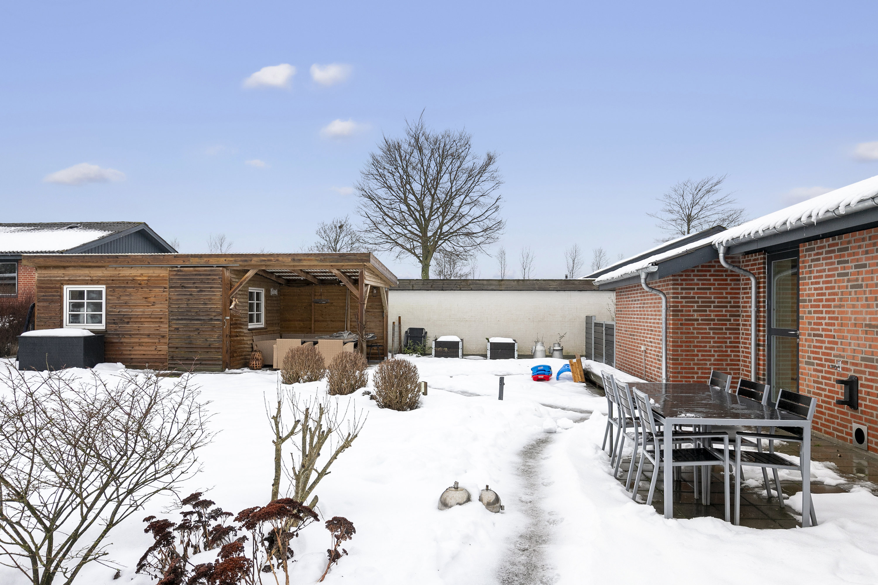 Fremhævet have billede i fuldskærmstilstand. Billede af Rugmarken 100, 9690 Fjerritslev