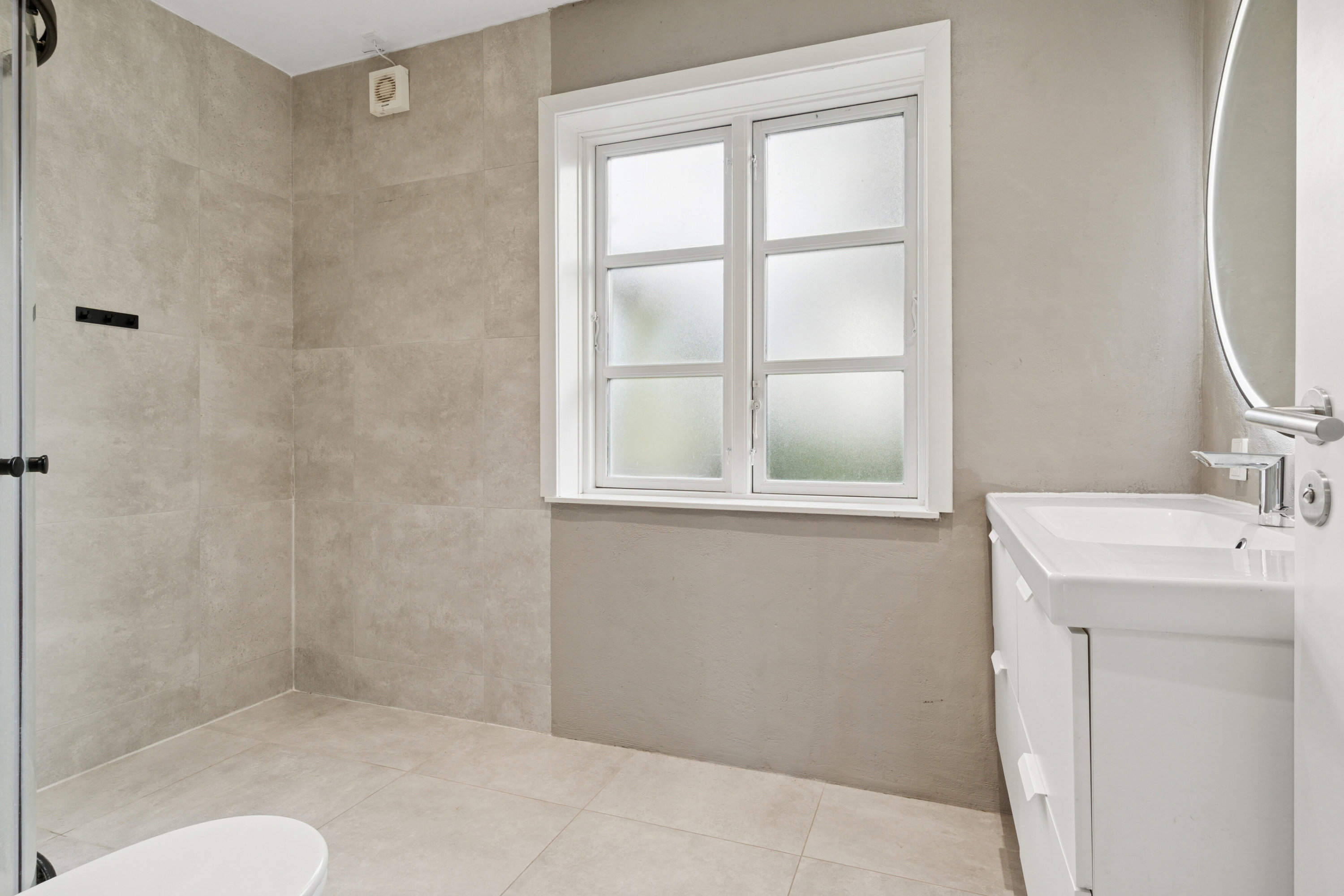 Fremhævet badeværelse billede i fuldskærmstilstand. Billede af Årbygade 5, Rørby, 4400 Kalundborg