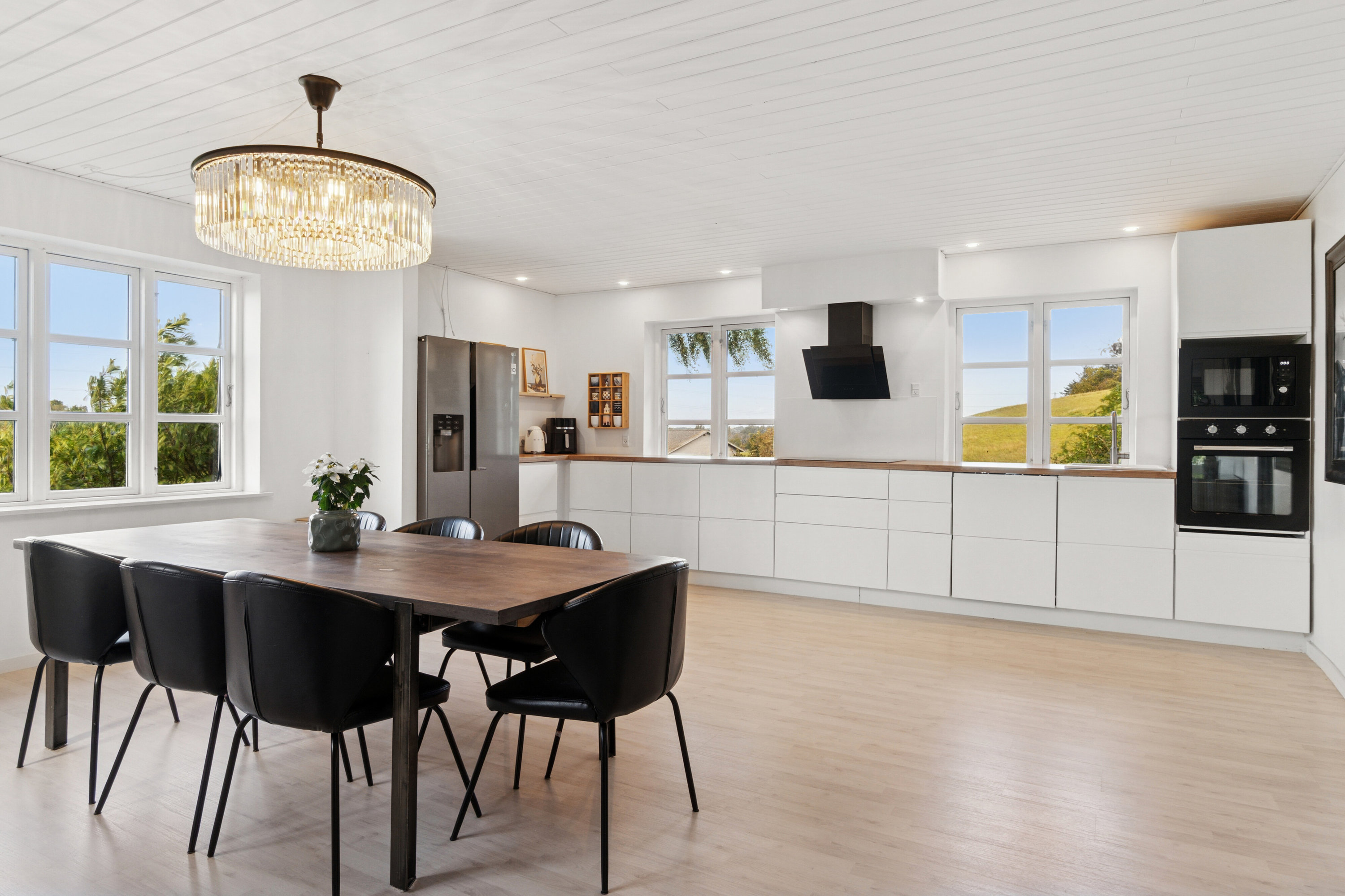 Fremhævet spisestue billede i fuldskærmstilstand. Billede af Årbygade 5, Rørby, 4400 Kalundborg