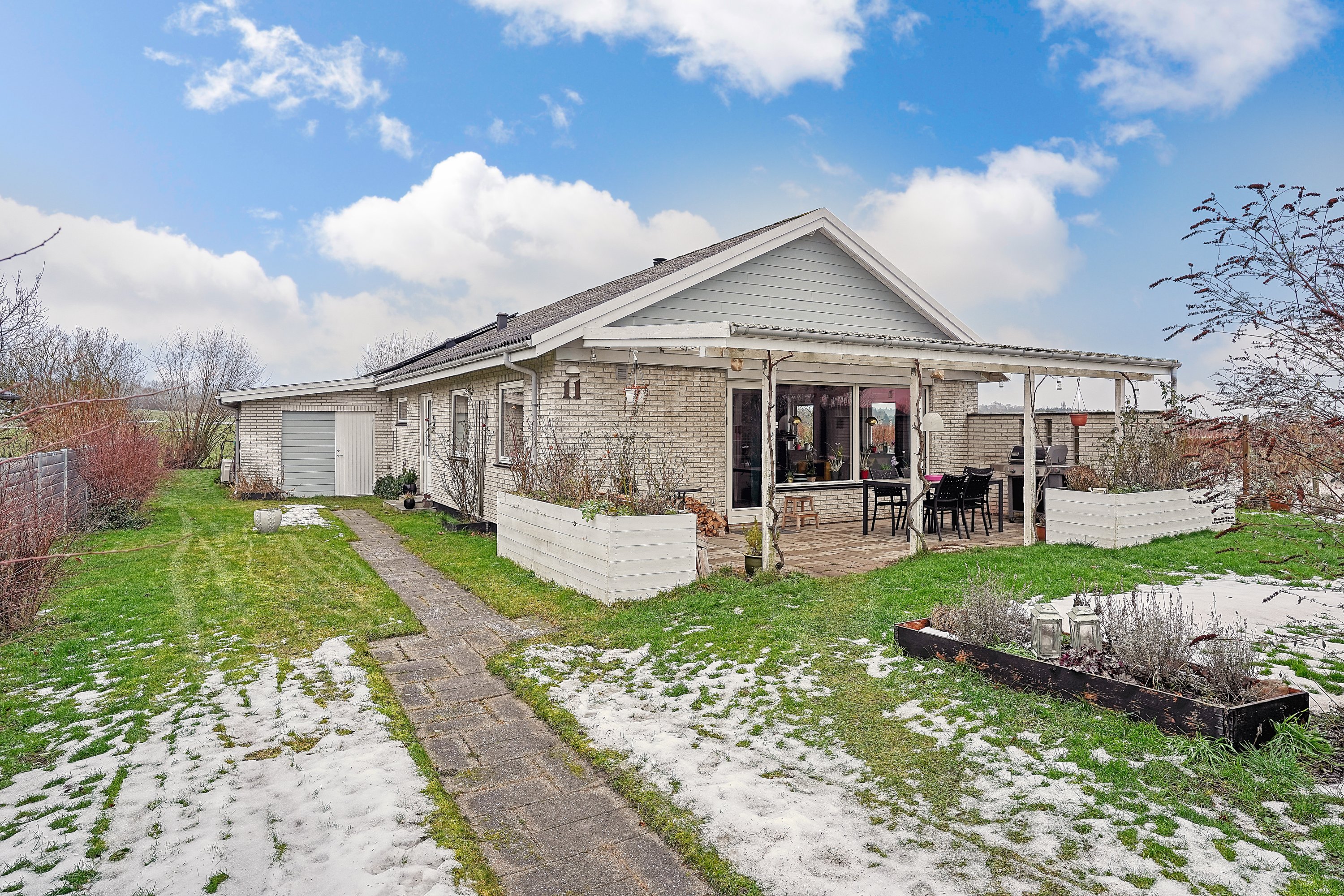 Fremhævet ejendommen billede i fuldskærmstilstand. Billede af Egernvej 11, Udby, 4300 Holbæk