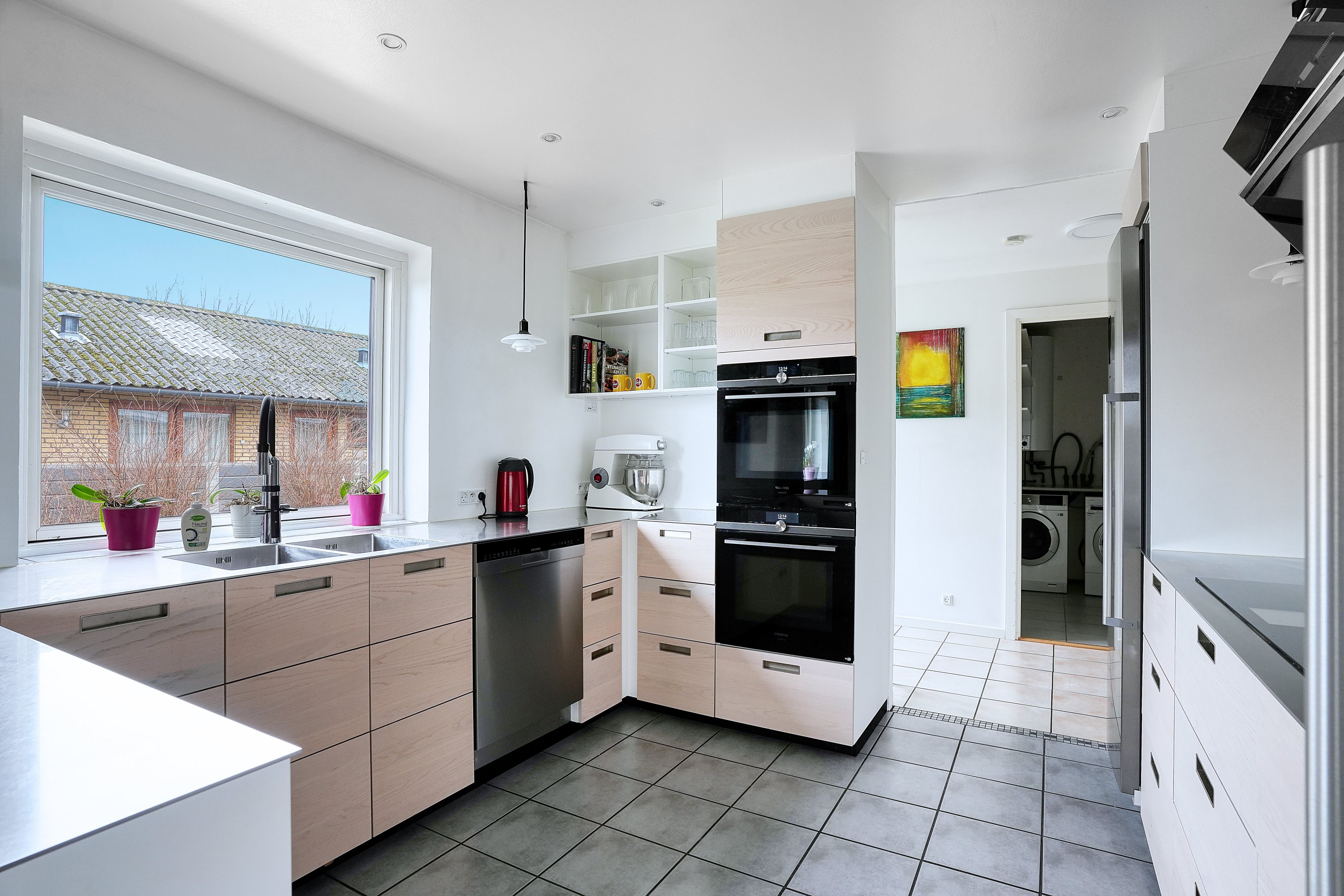 Fremhævet køkken billede i fuldskærmstilstand. Billede af Egernvej 11, Udby, 4300 Holbæk