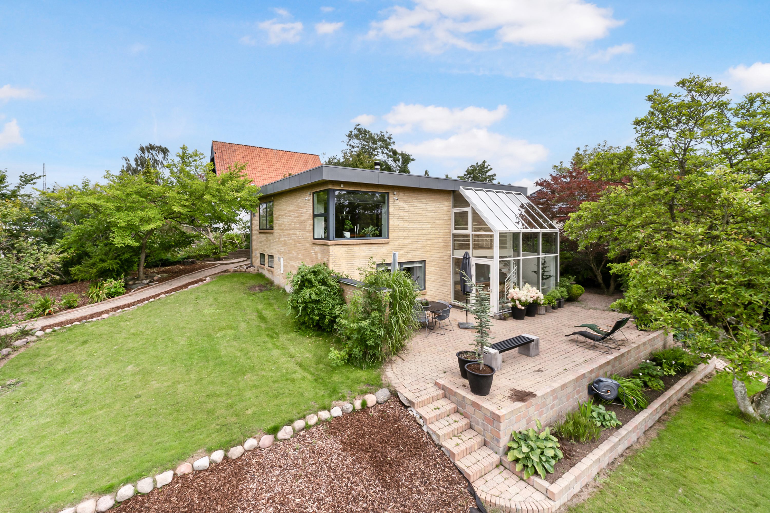 Fremhævet ejendommen billede i fuldskærmstilstand. Billede af Frederiksborg Alle 24, 8920 Randers NV