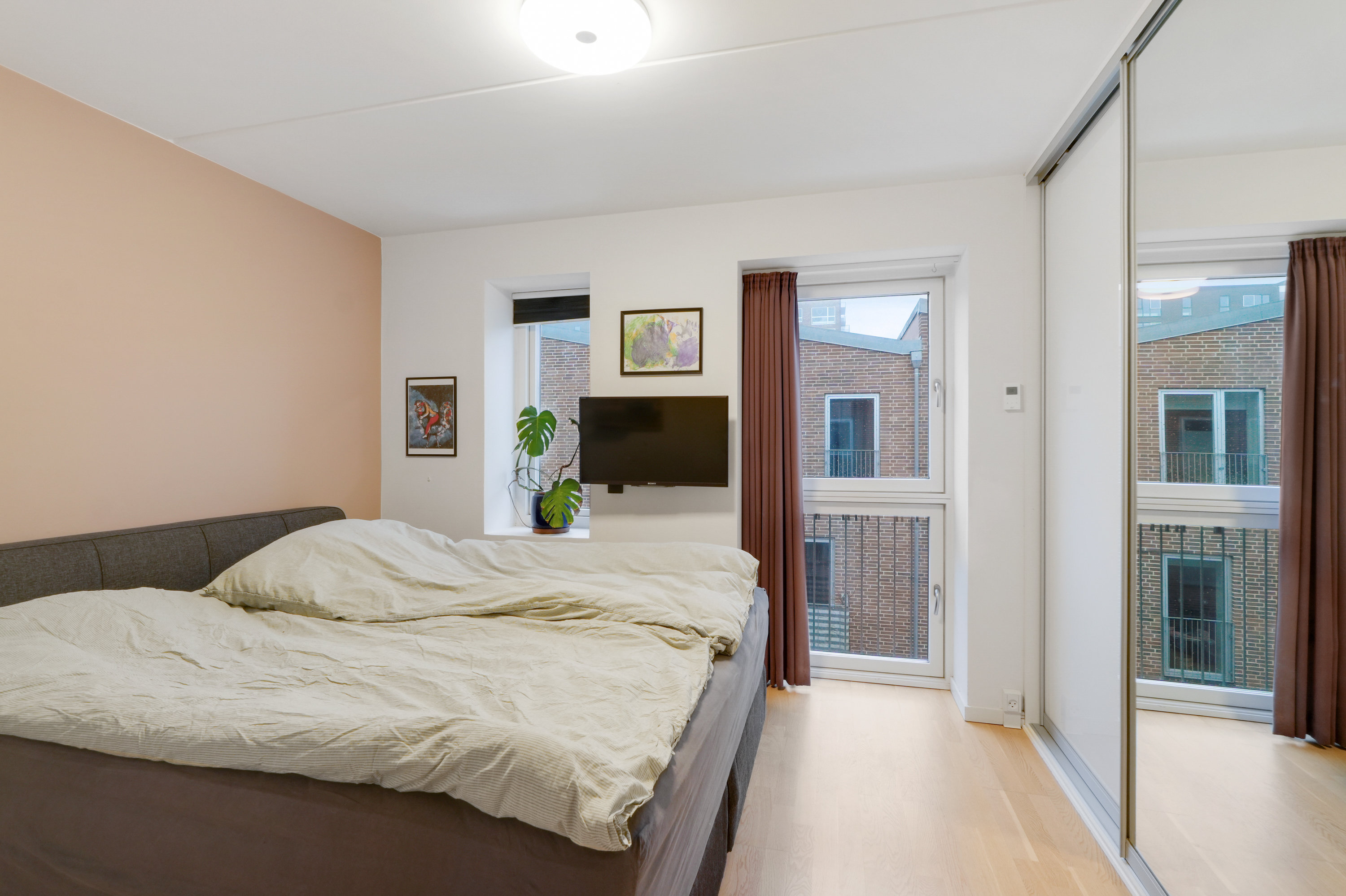 Fremhævet andet billede i fuldskærmstilstand. Billede af Doris Lessings Vej 21F, 2300 København S