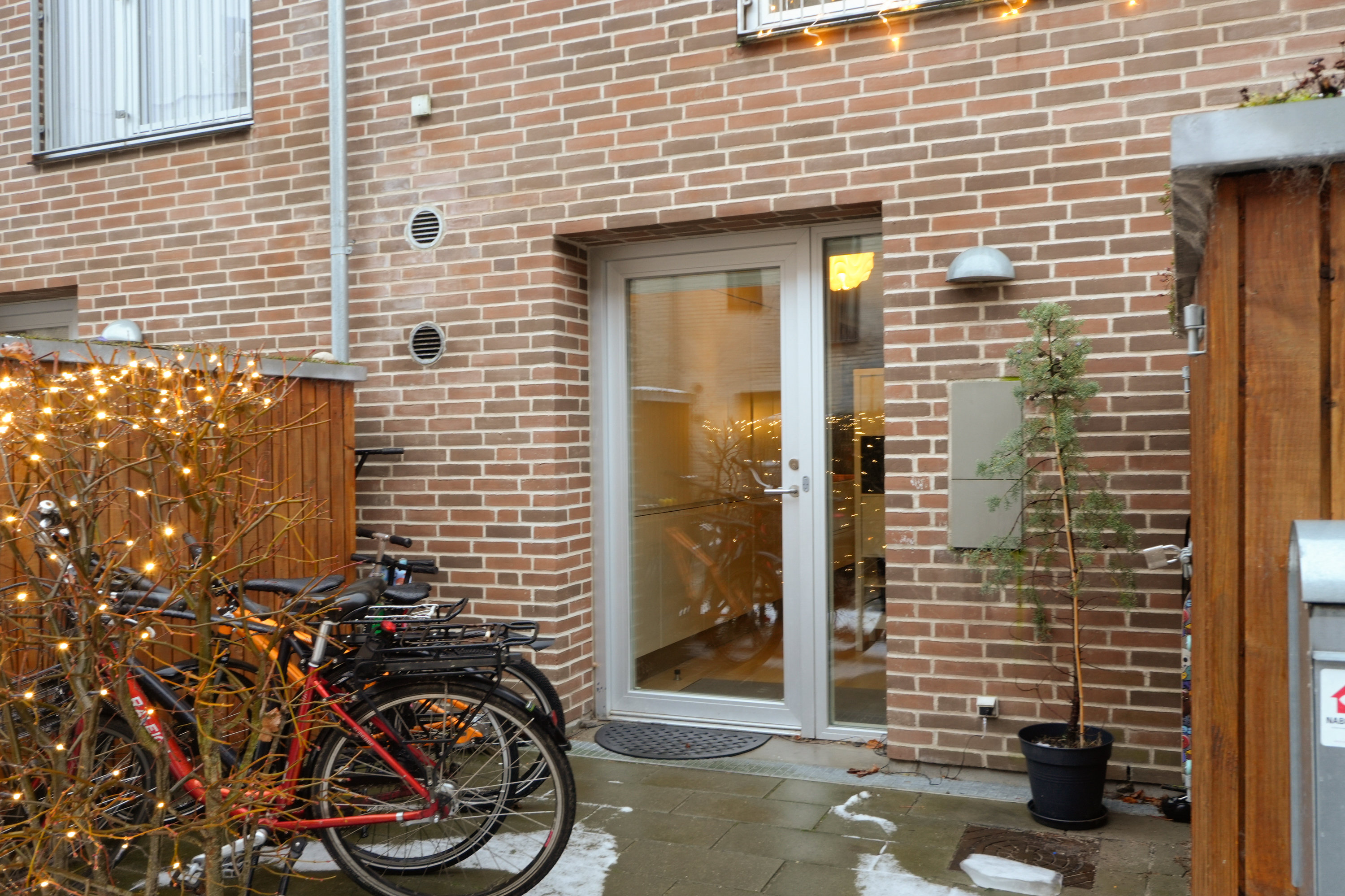 Fremhævet andet billede i fuldskærmstilstand. Billede af Doris Lessings Vej 21F, 2300 København S