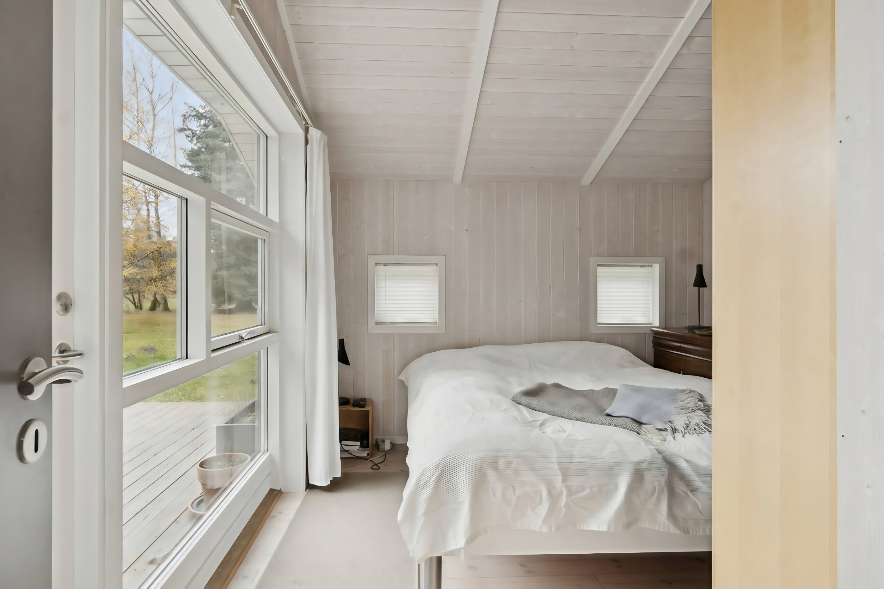 Fremhævet værelse billede i fuldskærmstilstand. Billede af Kongeleddet 8, 4581 Rørvig