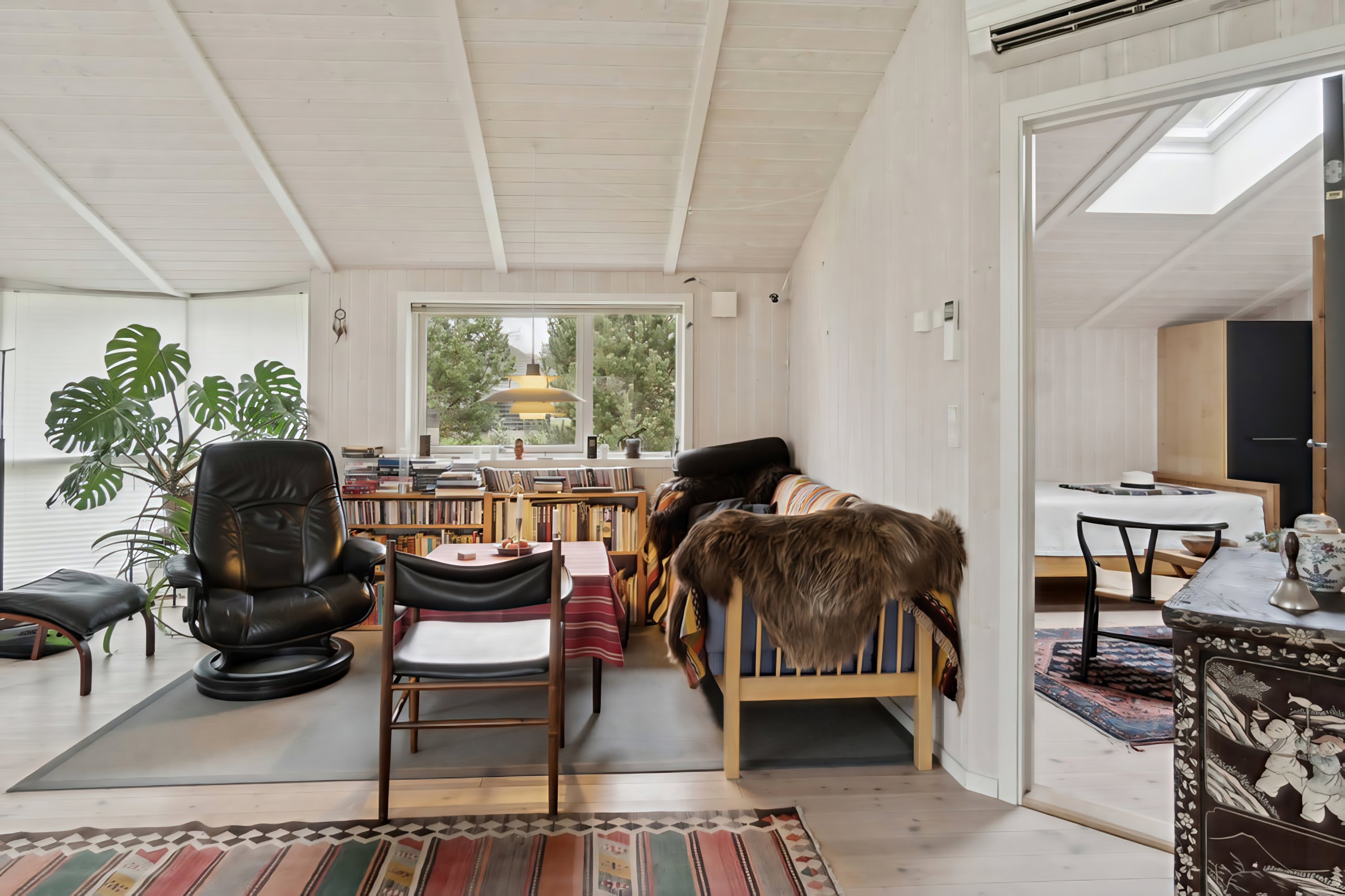 Fremhævet stue billede i fuldskærmstilstand. Billede af Kongeleddet 8, 4581 Rørvig