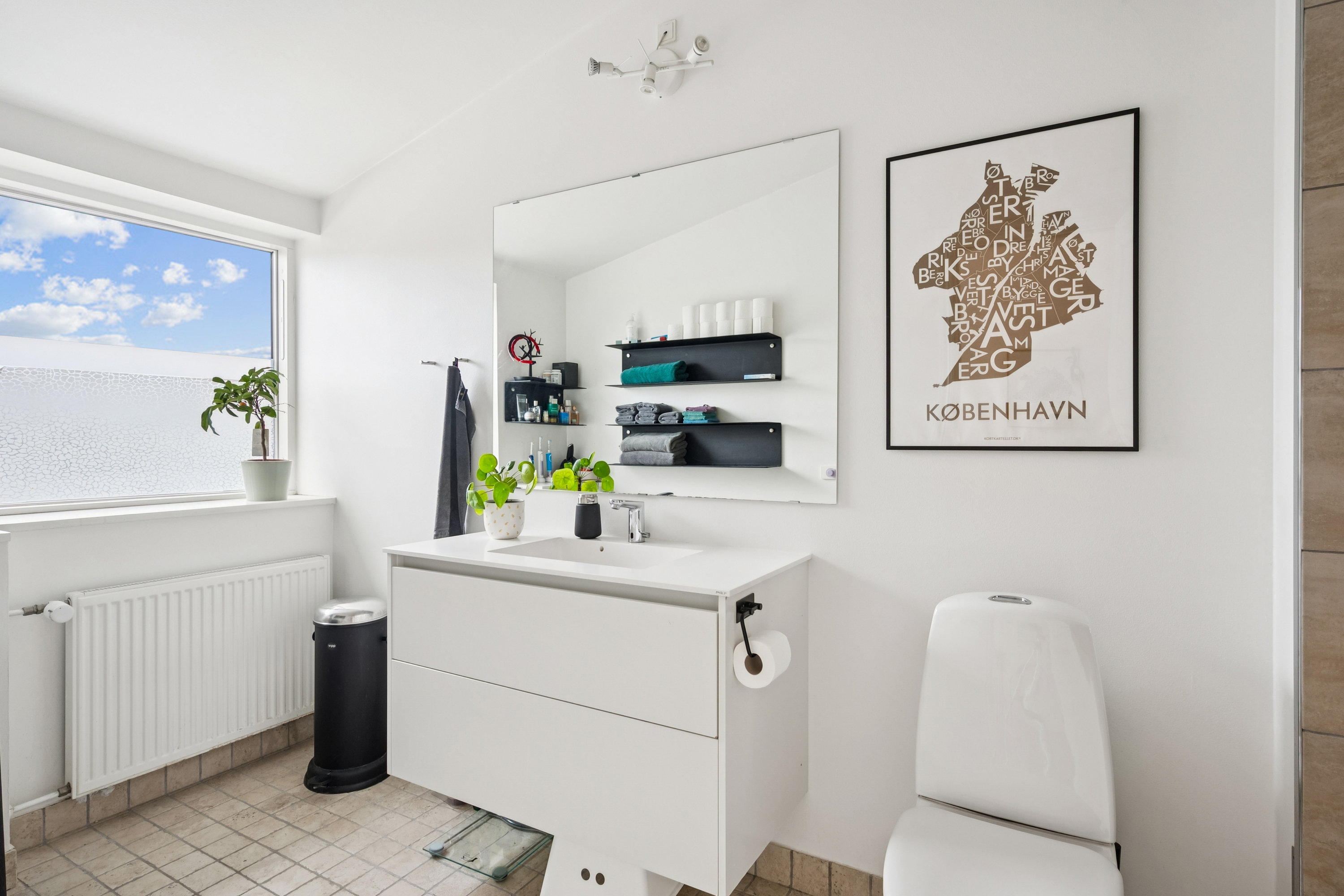 Fremhævet  billede i fuldskærmstilstand. Billede af Kærskiftevej 213, 2500 Valby