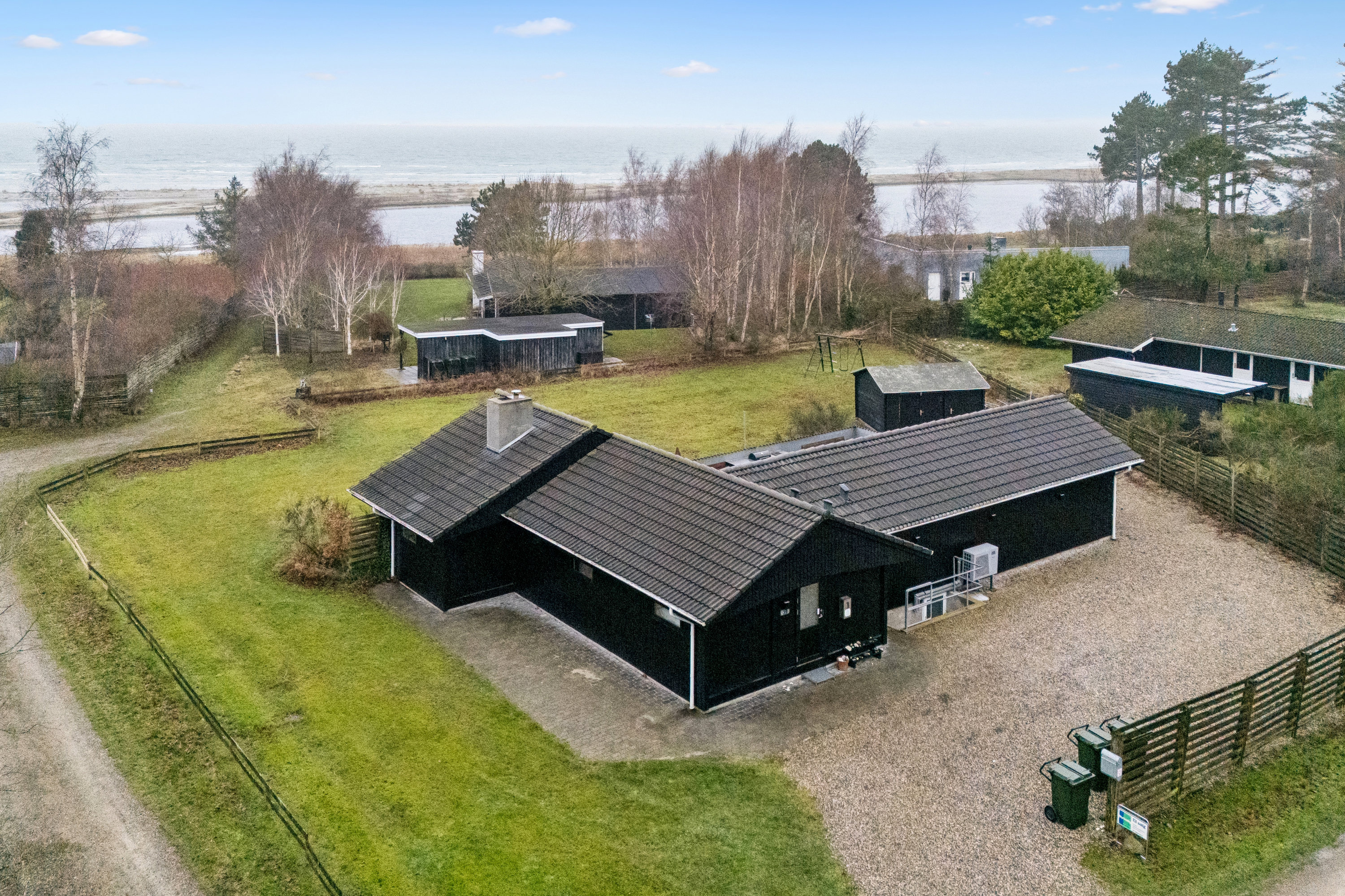 Miniaturebillede 1: andet. Billede af Skødshovedgård 39, Skødshoved Strand, 8420 Knebel