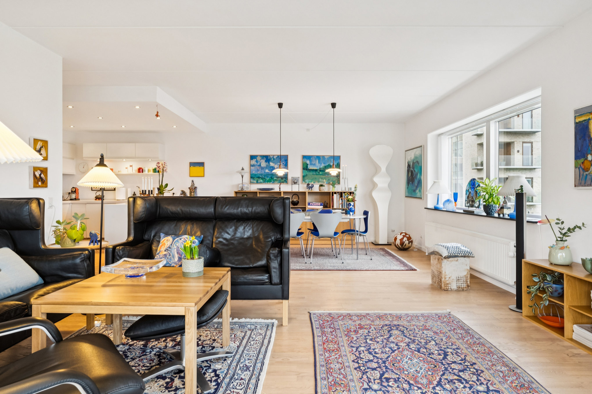 Fremhævet stue billede i fuldskærmstilstand. Billede af Toldbodgade 23, 2. 6., 8930 Randers NØ