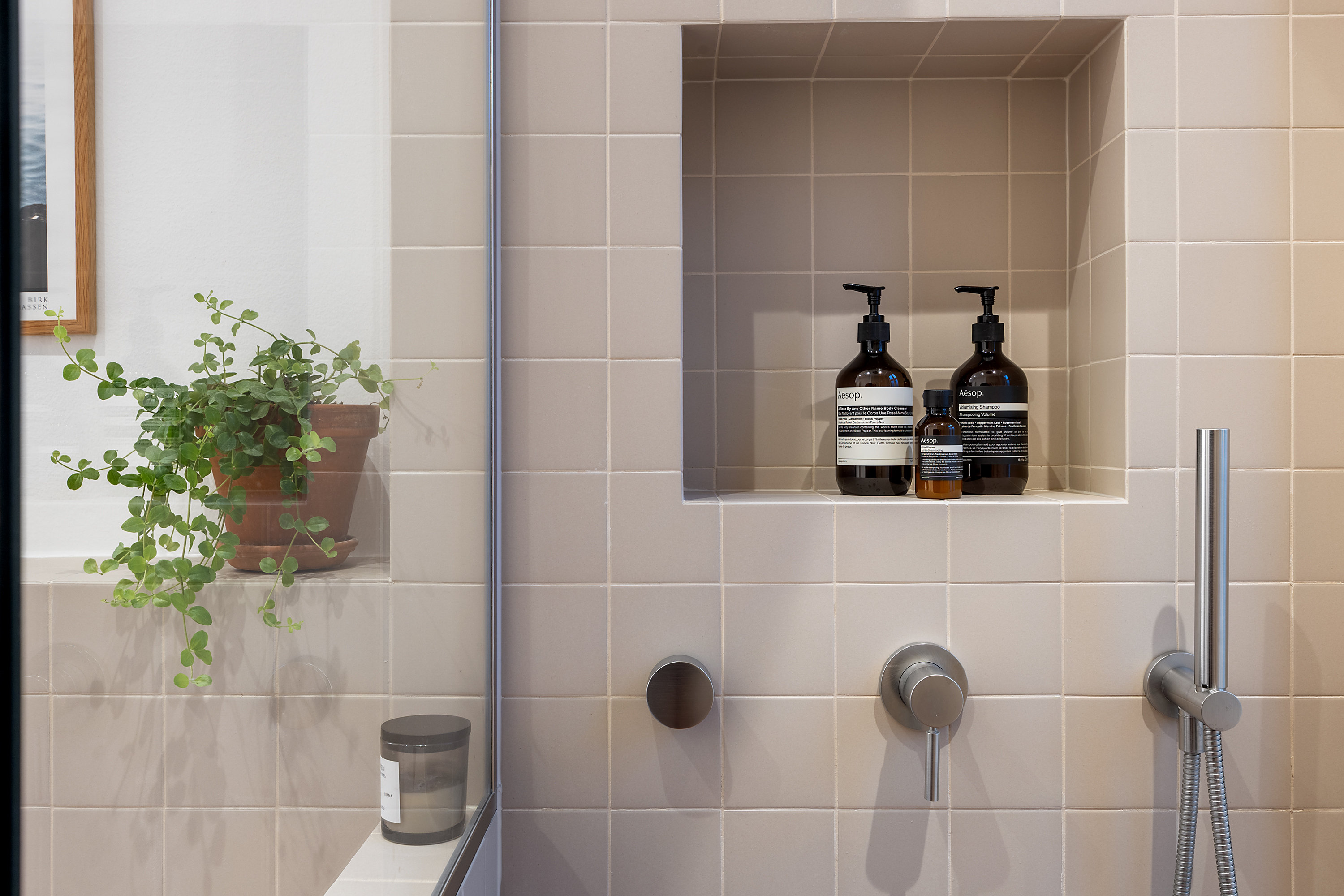 Fremhævet badeværelse billede i fuldskærmstilstand. Billede af Kapelvej 46, 1. tv., 2200 København N