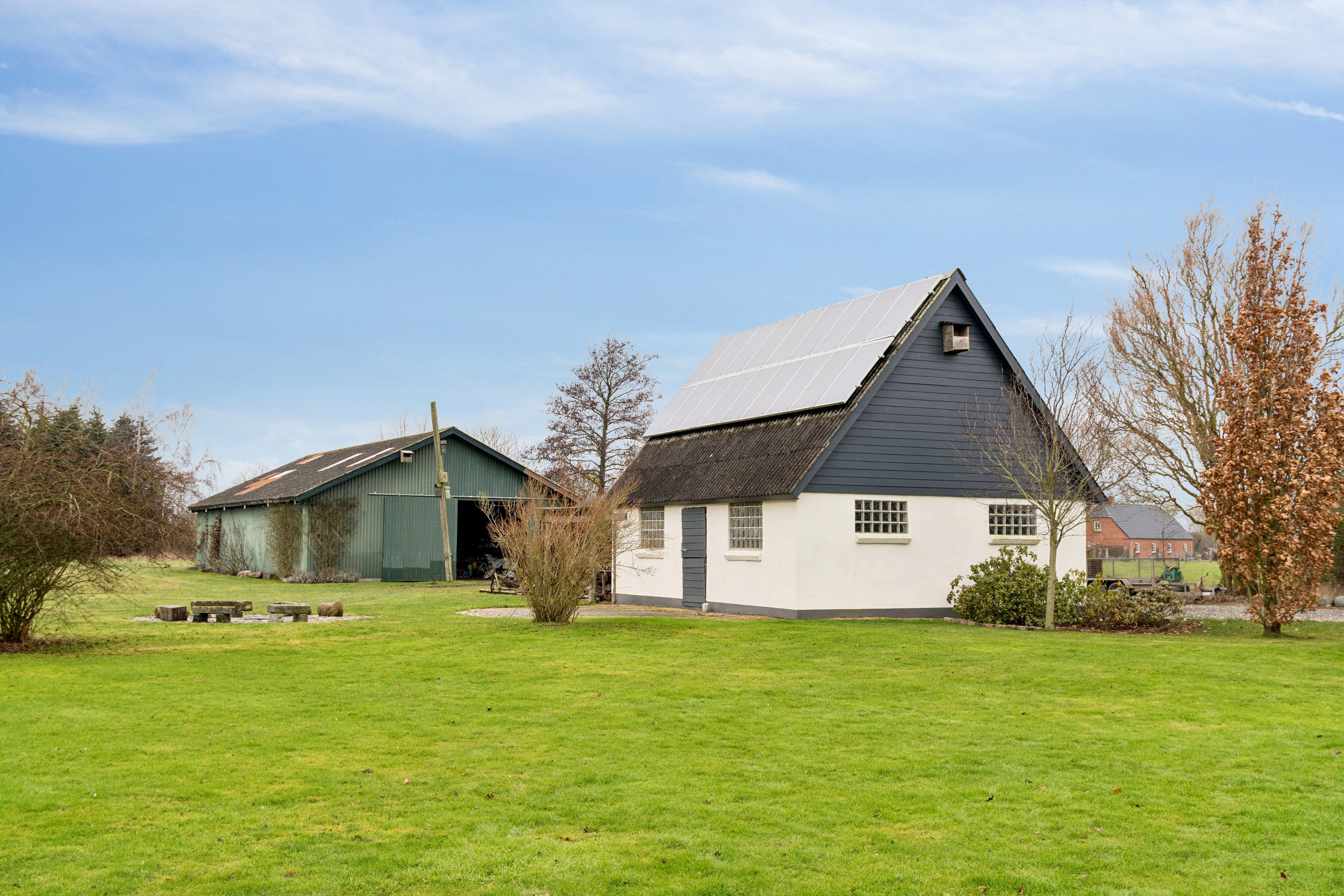 Fremhævet set fra haven billede i fuldskærmstilstand. Billede af Malmose 11, Kissendrup, 5540 Ullerslev