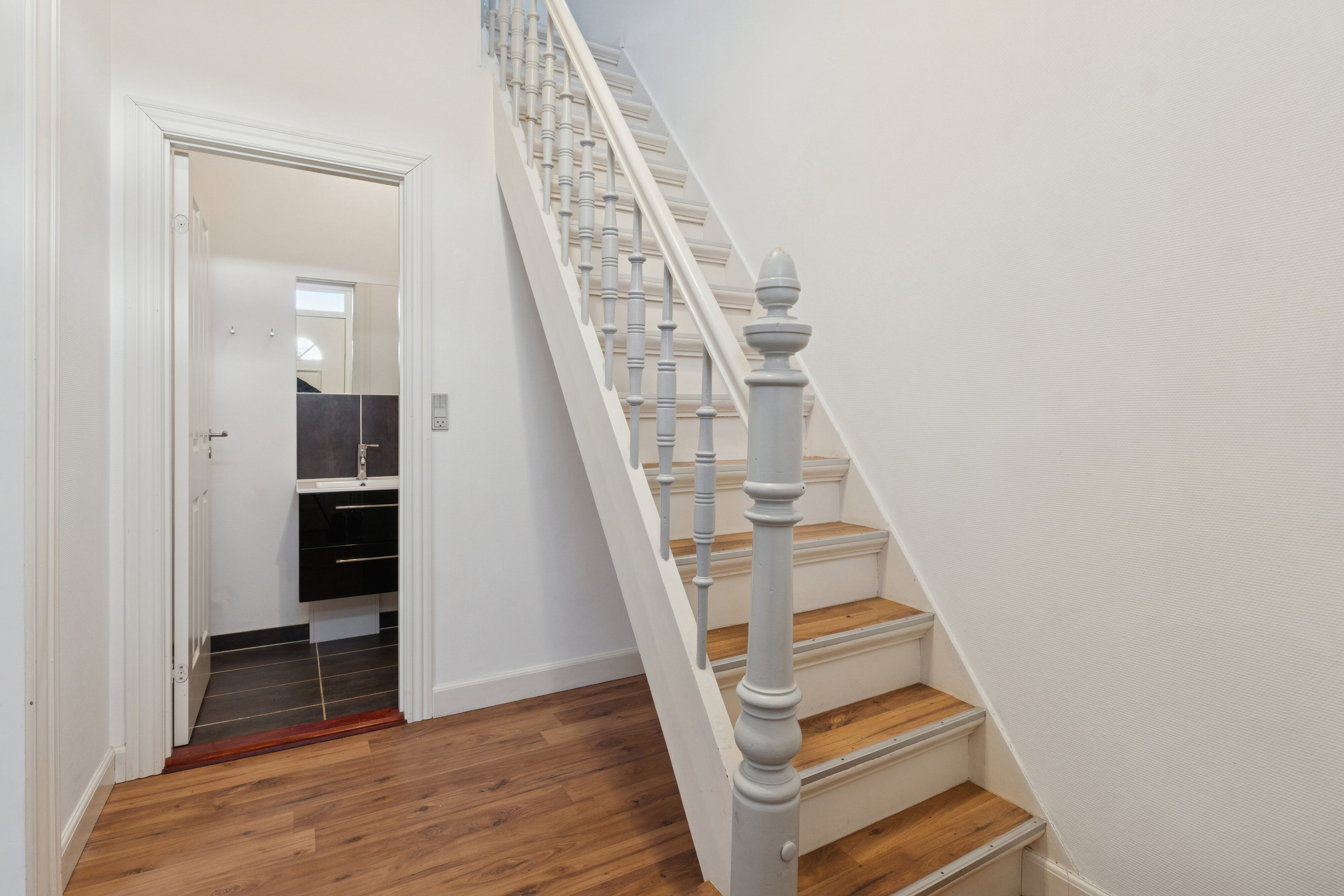 Fremhævet gang billede i fuldskærmstilstand. Billede af Ramsherred 75, 5900 Rudkøbing