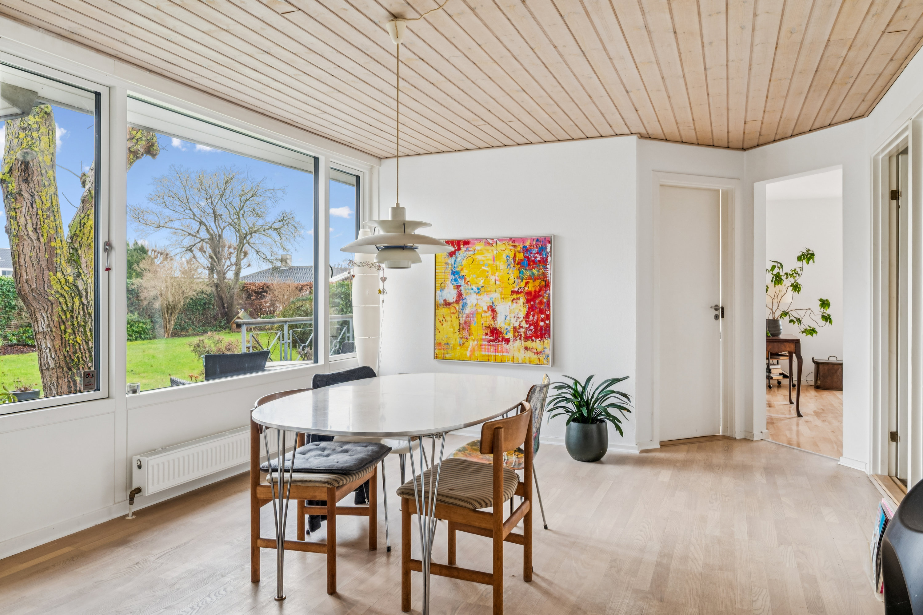 Fremhævet stue billede i fuldskærmstilstand. Billede af Jacob Adelborgs Allé 15, 8240 Risskov