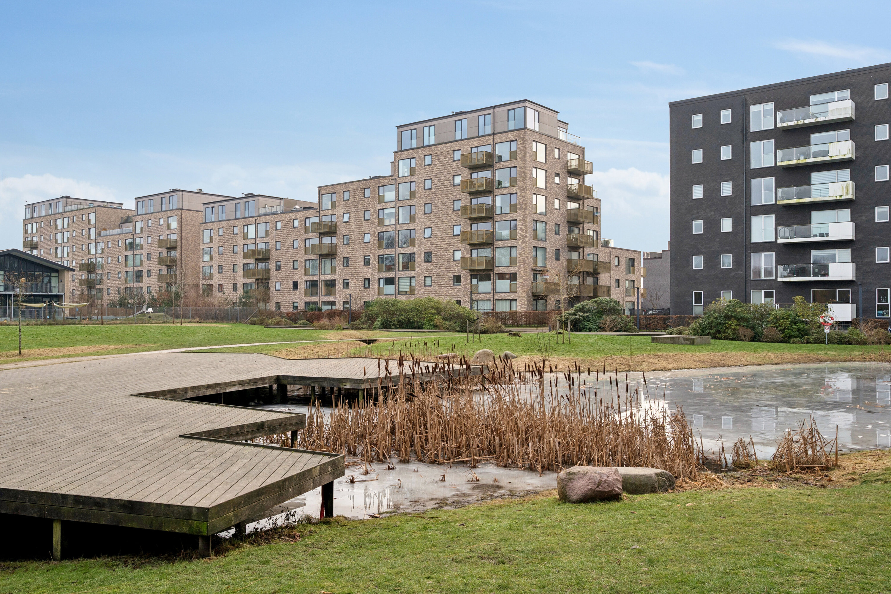 Fremhævet facade billede i fuldskærmstilstand. Billede af Kaffevej 39, 6. tv., 2610 Rødovre