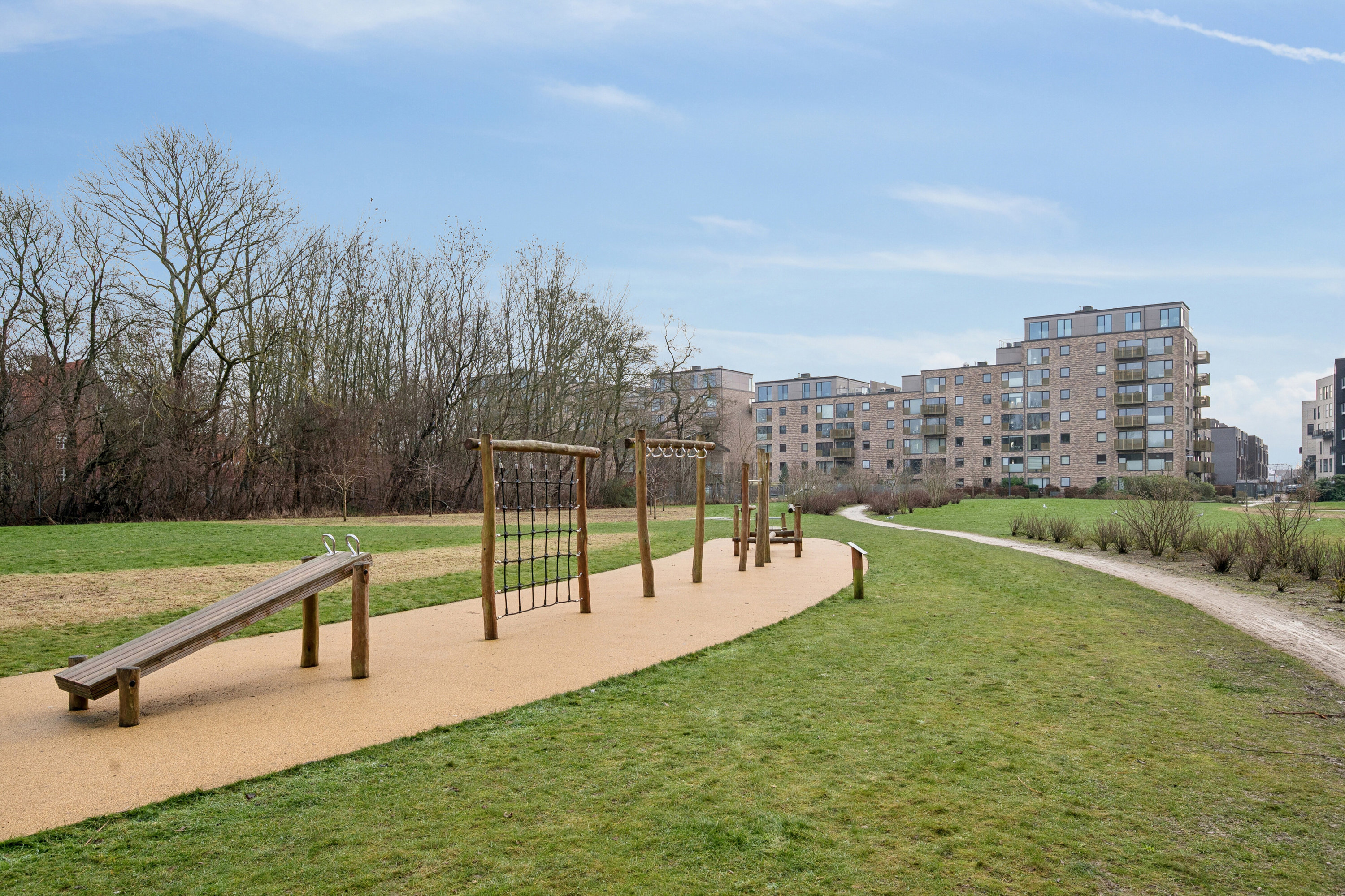 Fremhævet gårdmiljø billede i fuldskærmstilstand. Billede af Kaffevej 39, 6. tv., 2610 Rødovre