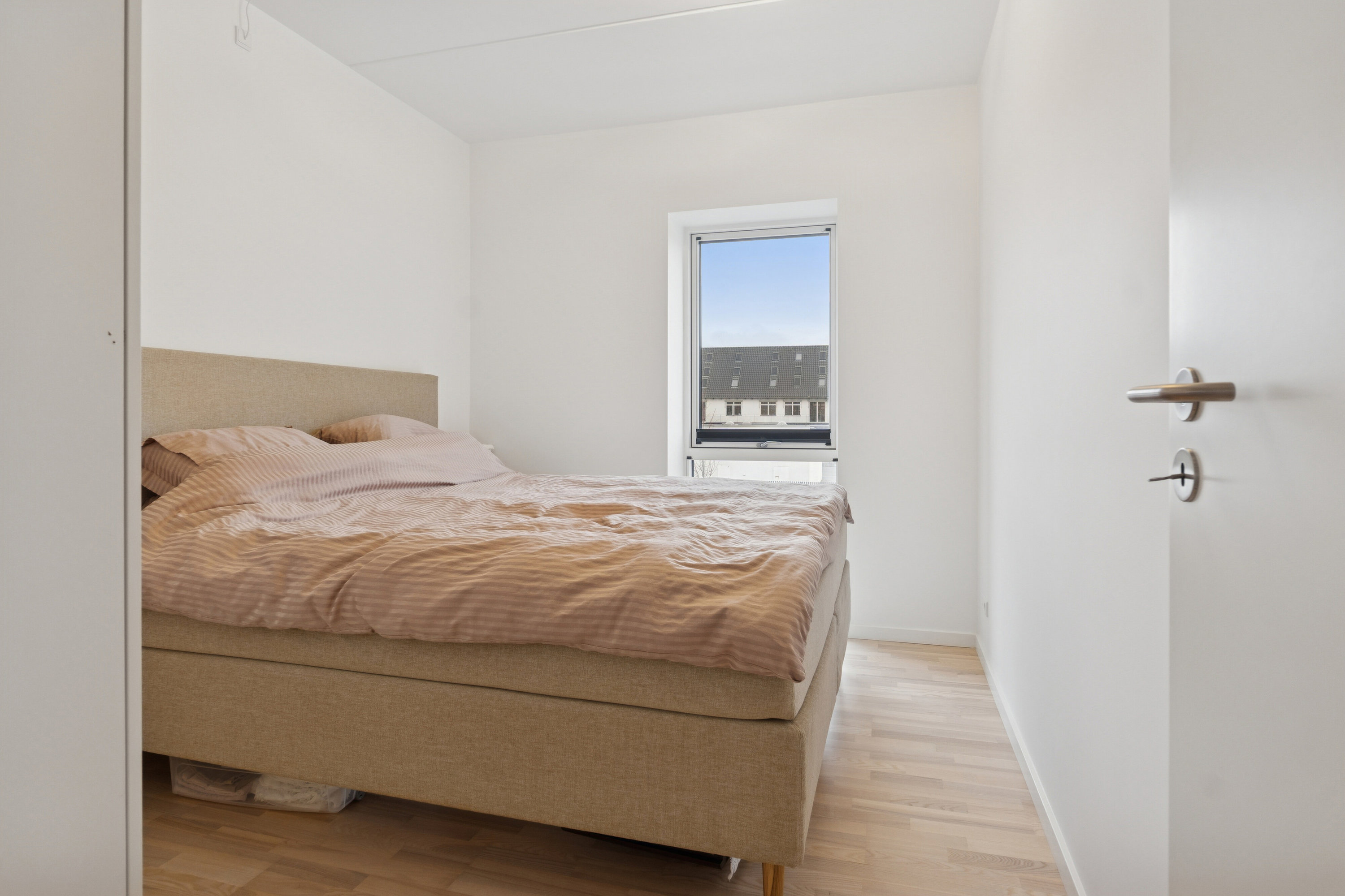 Fremhævet soveværelse billede i fuldskærmstilstand. Billede af Kirkebjerg Parkvej 10C, 1. th., 2605 Brøndby