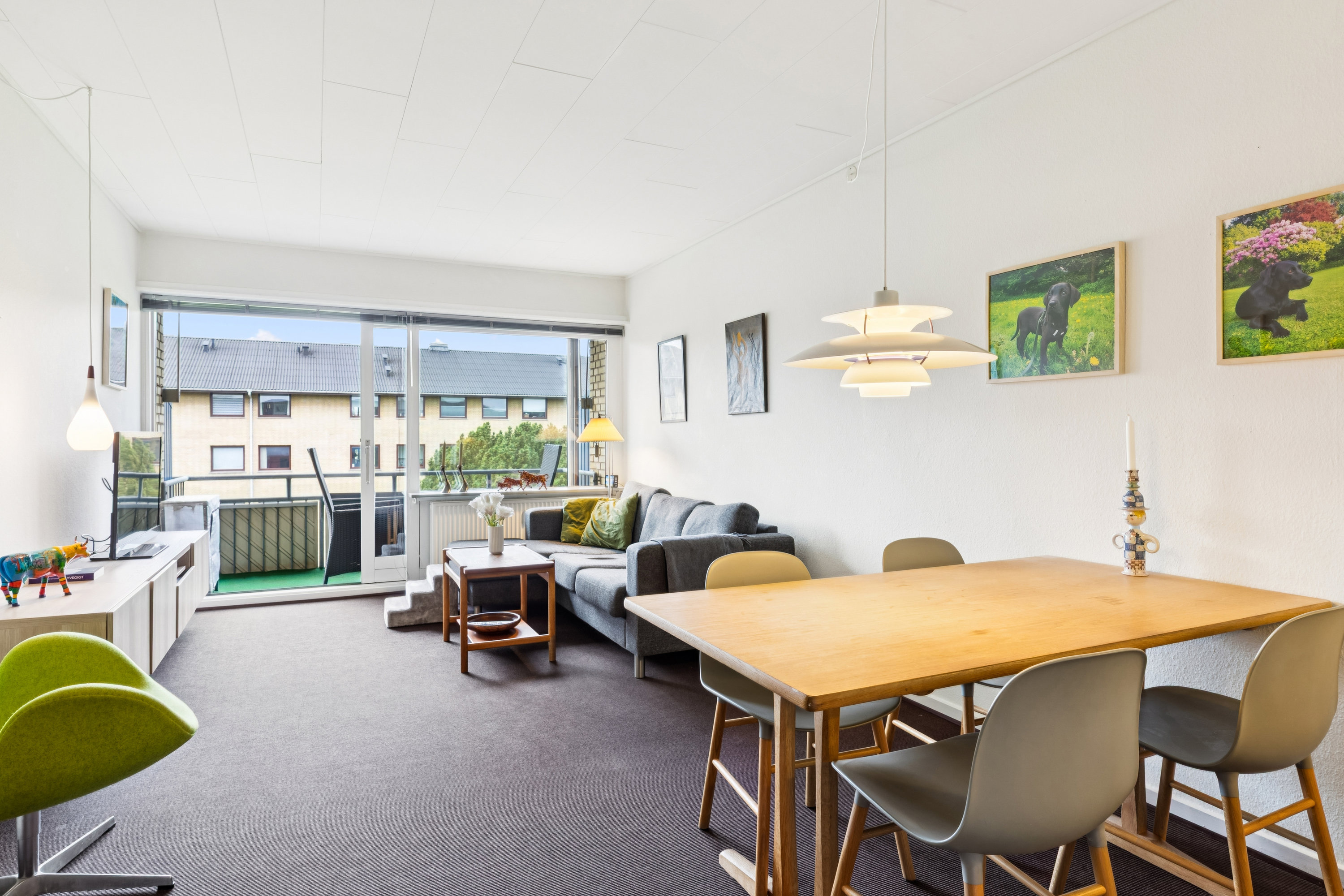 Fremhævet stue billede i fuldskærmstilstand. Billede af Taastrup Vænge 39, 2. 4., 2630 Taastrup