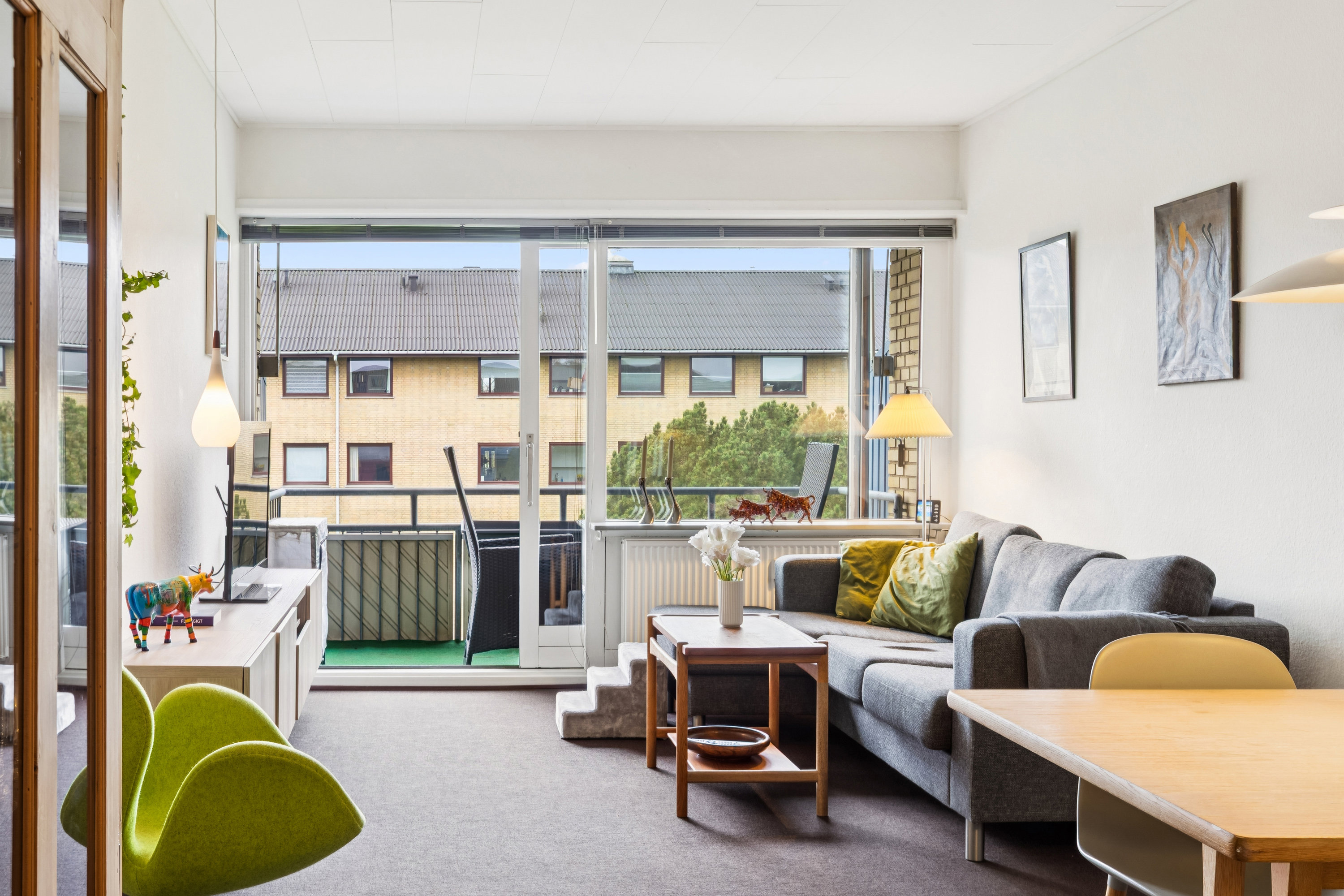 Fremhævet stue billede i fuldskærmstilstand. Billede af Taastrup Vænge 39, 2. 4., 2630 Taastrup