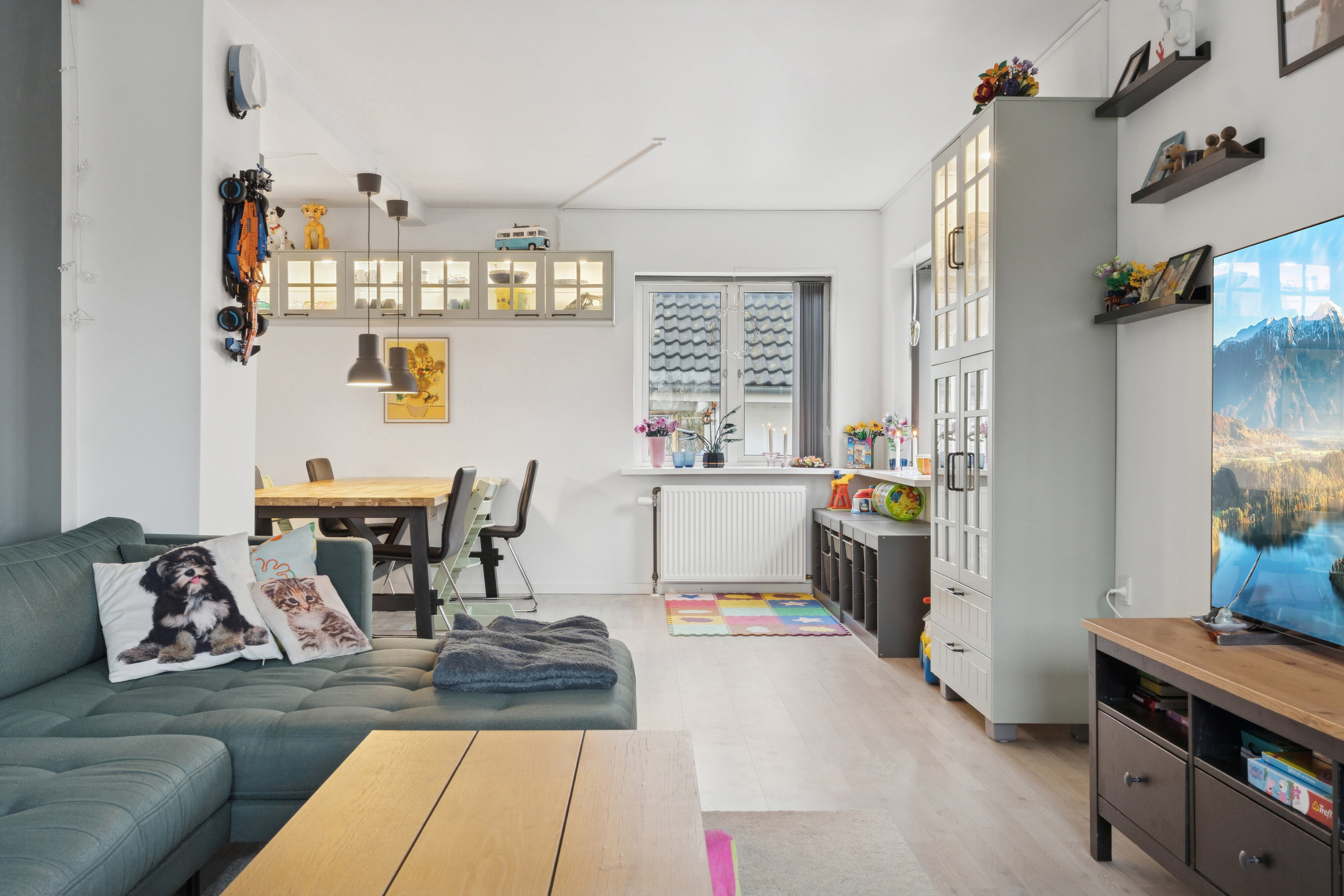 Fremhævet stue billede i fuldskærmstilstand. Billede af Fredensvej 10, 4250 Fuglebjerg