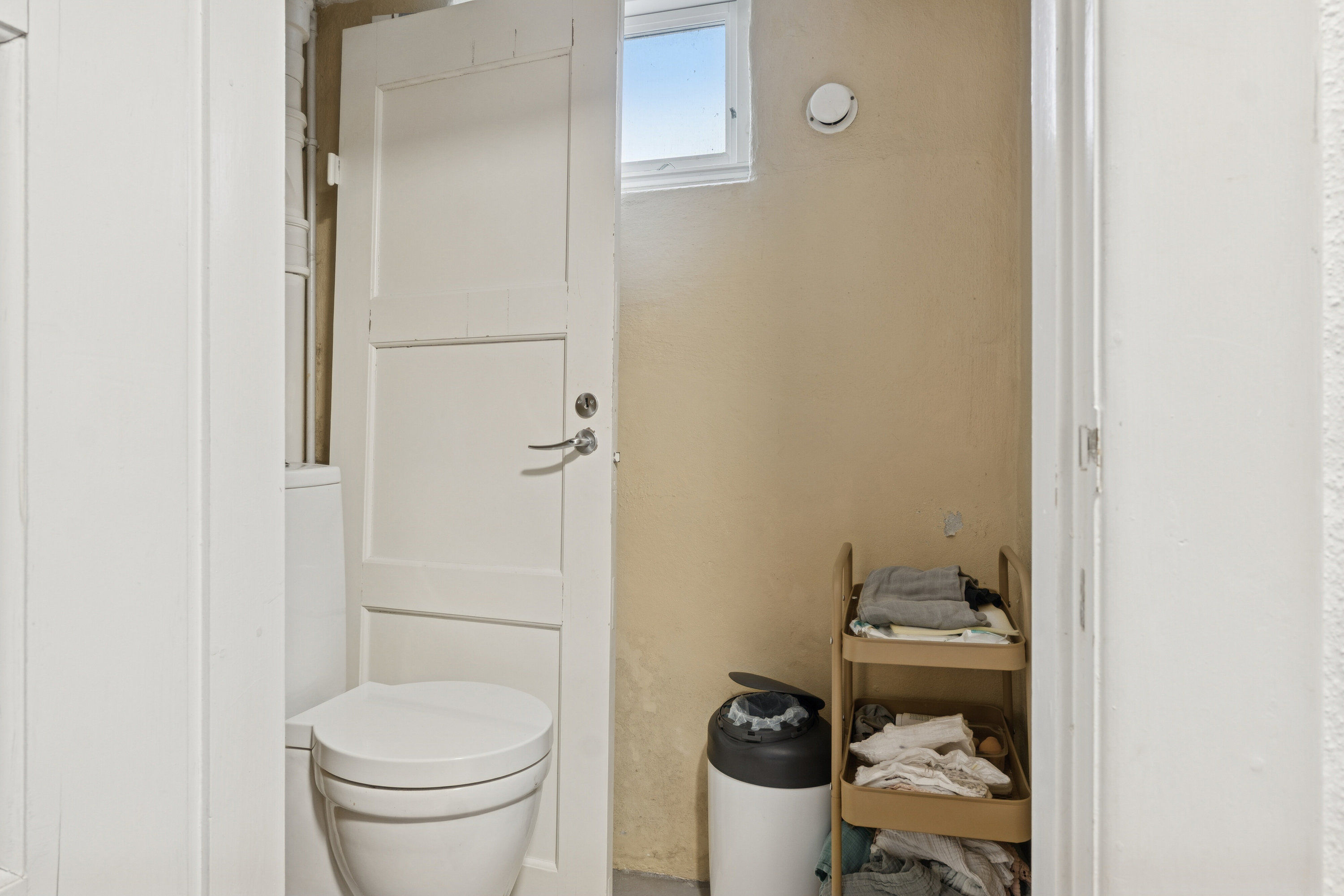 Fremhævet badeværelse billede i fuldskærmstilstand. Billede af Fredensvej 10, 4250 Fuglebjerg