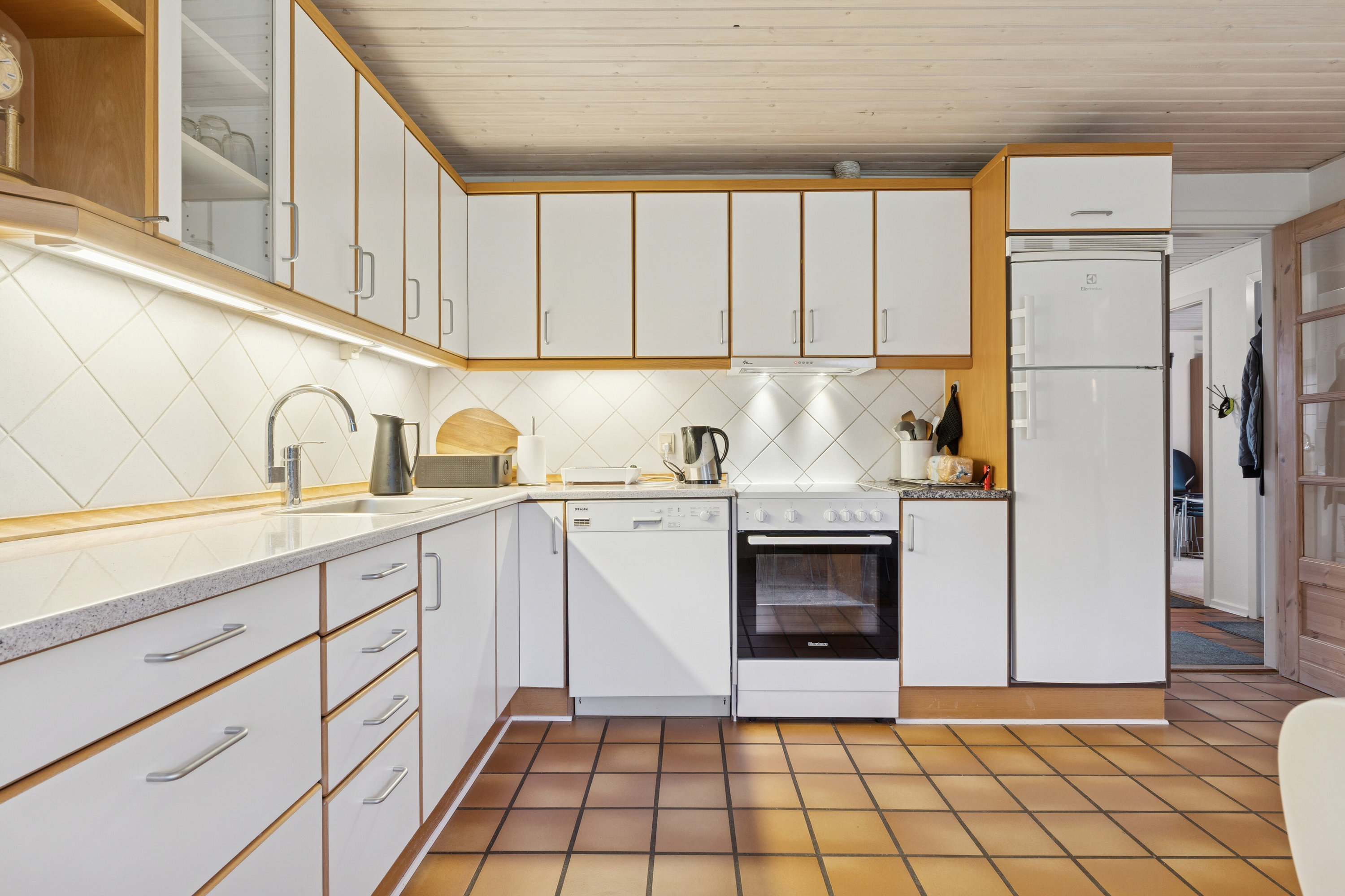 Fremhævet køkken billede i fuldskærmstilstand. Billede af Kløvermarksvej 21, Ollerup, 5762 Vester Skerninge