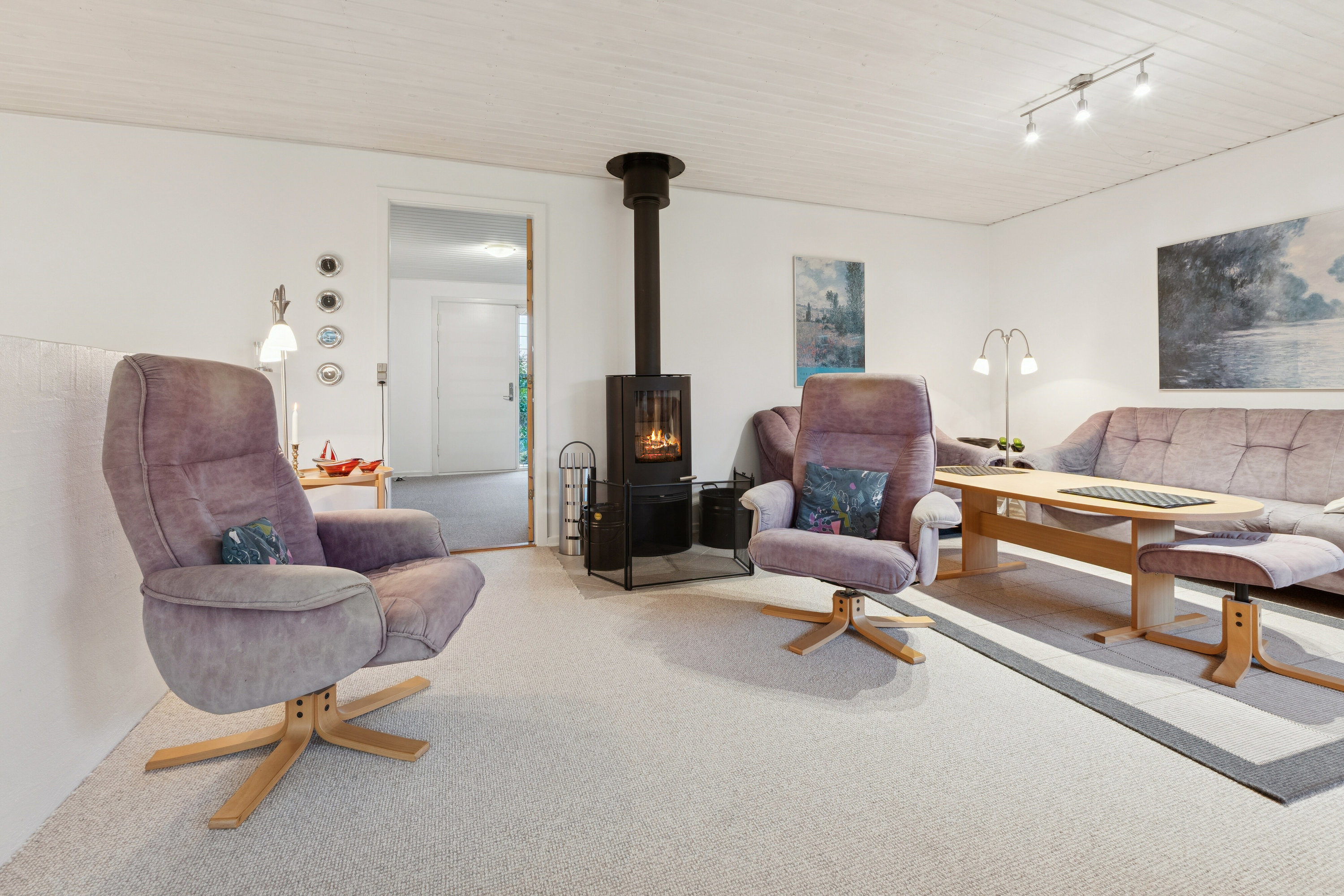 Fremhævet stue billede i fuldskærmstilstand. Billede af Kløvermarksvej 21, Ollerup, 5762 Vester Skerninge