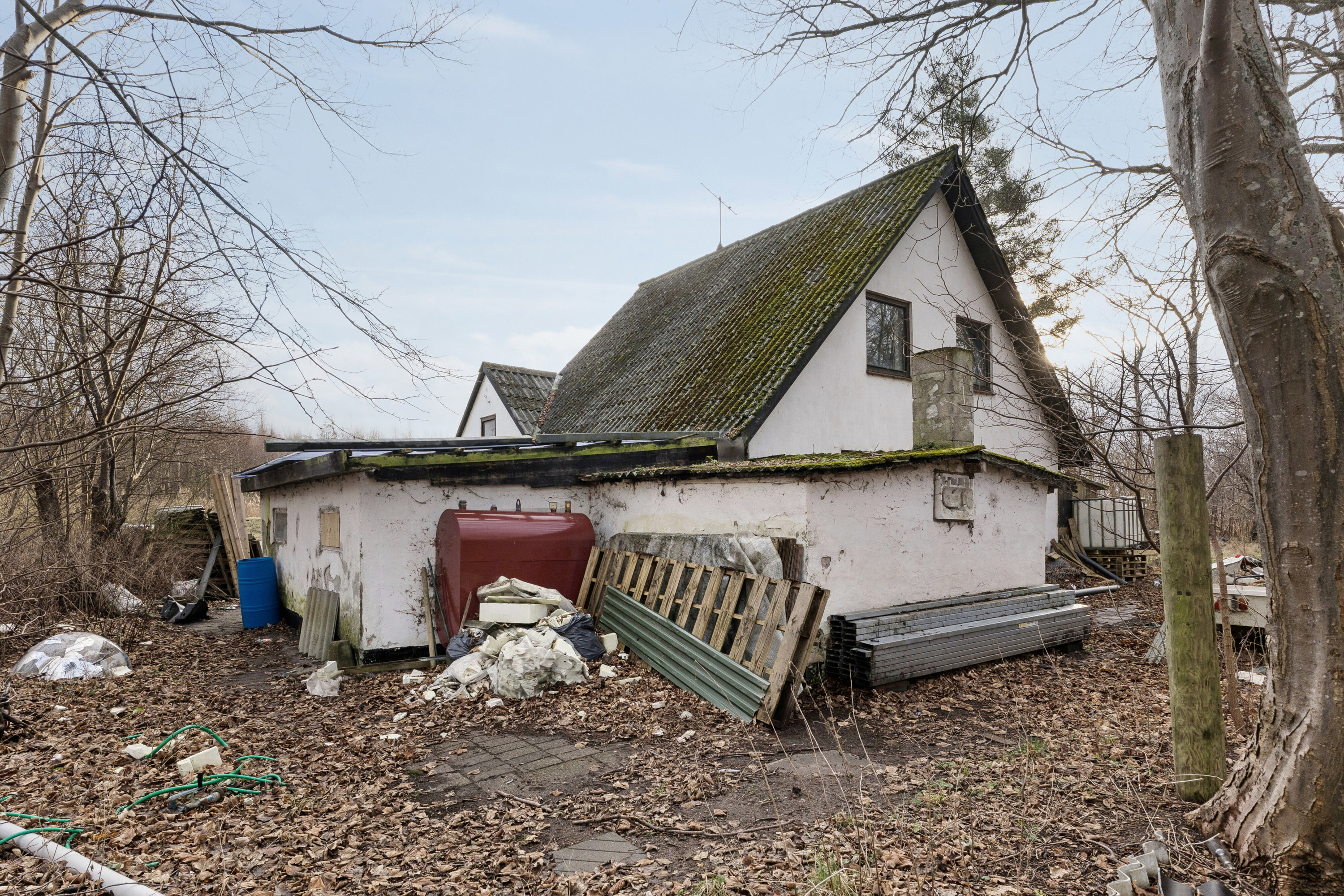 Miniaturebillede 2: set fra vejen. Billede af Rådhusvej 26, 4550 Asnæs