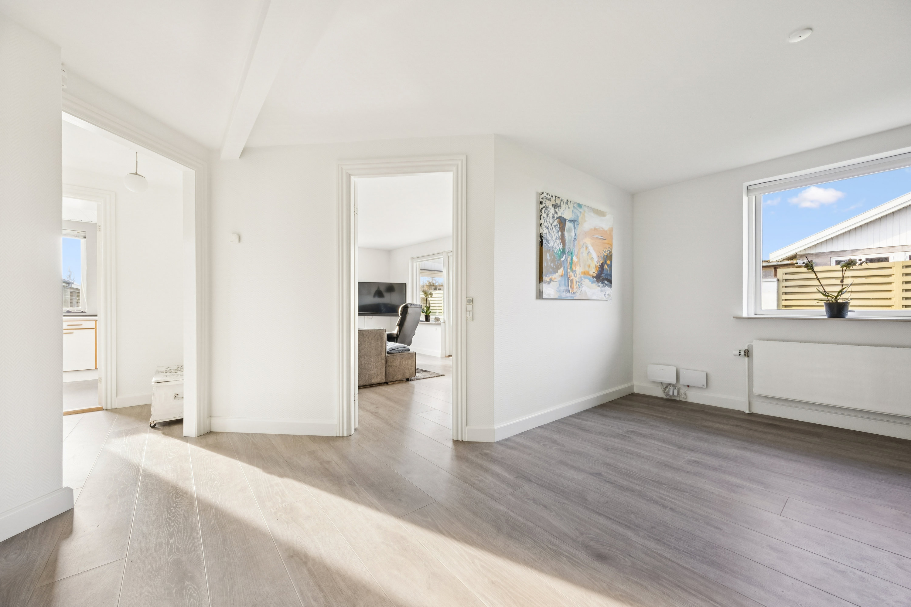 Fremhævet stue billede i fuldskærmstilstand. Billede af Syrenvej 29, 4600 Køge