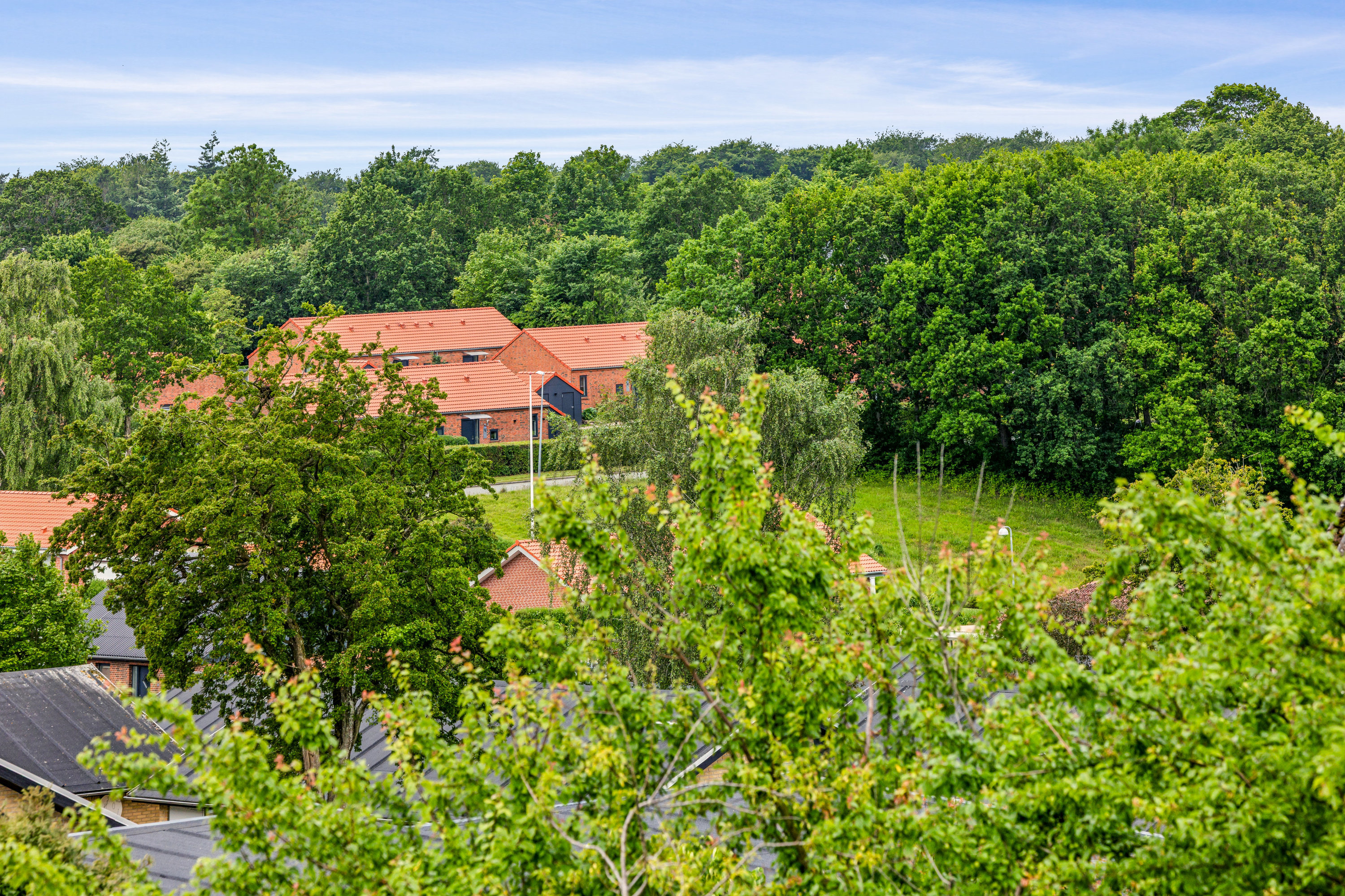 Fremhævet  billede i fuldskærmstilstand. Billede af Molsvej 15, 8410 Rønde