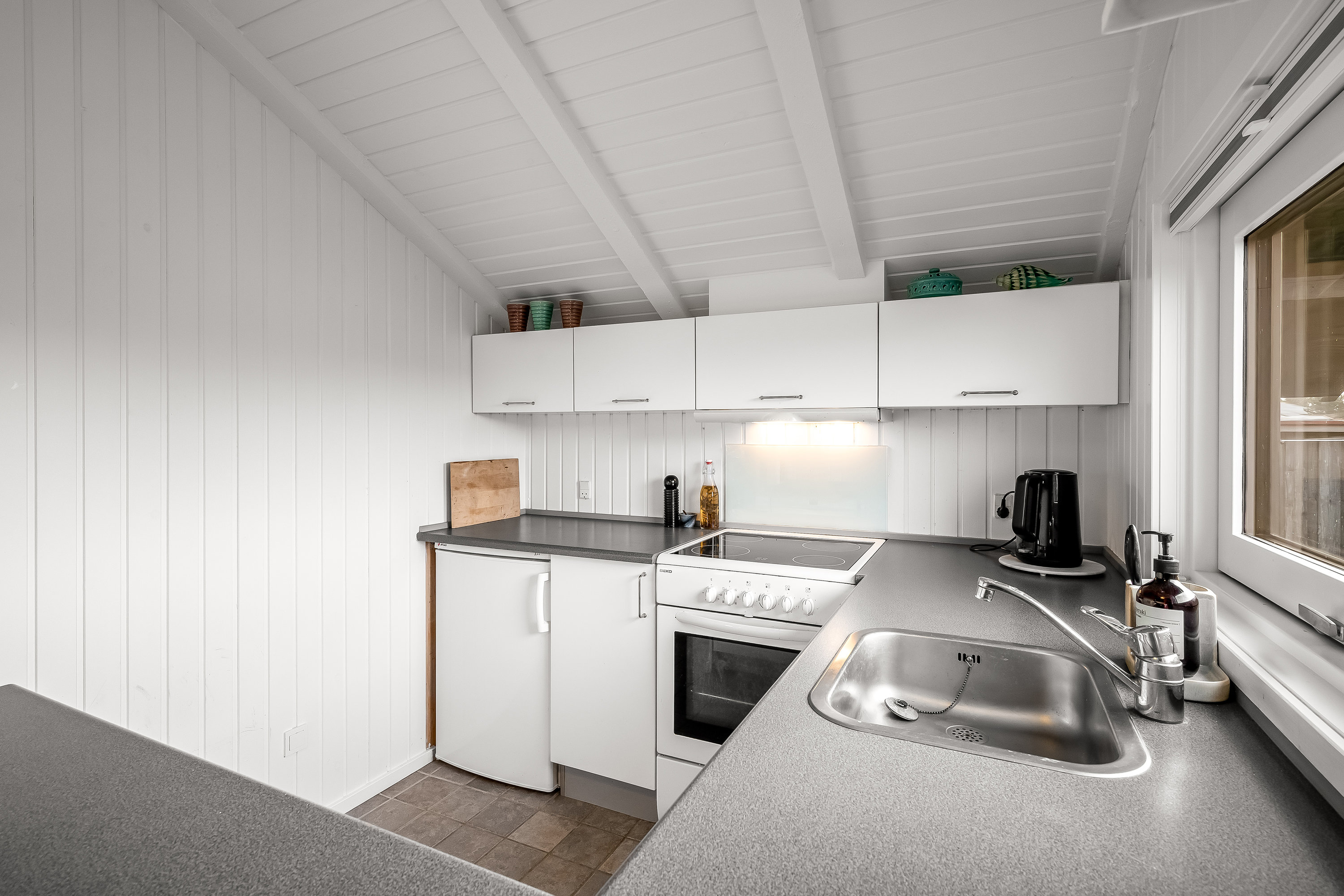 Fremhævet køkken billede i fuldskærmstilstand. Billede af Søren Sørensens Dal 8, 6720 Fanø