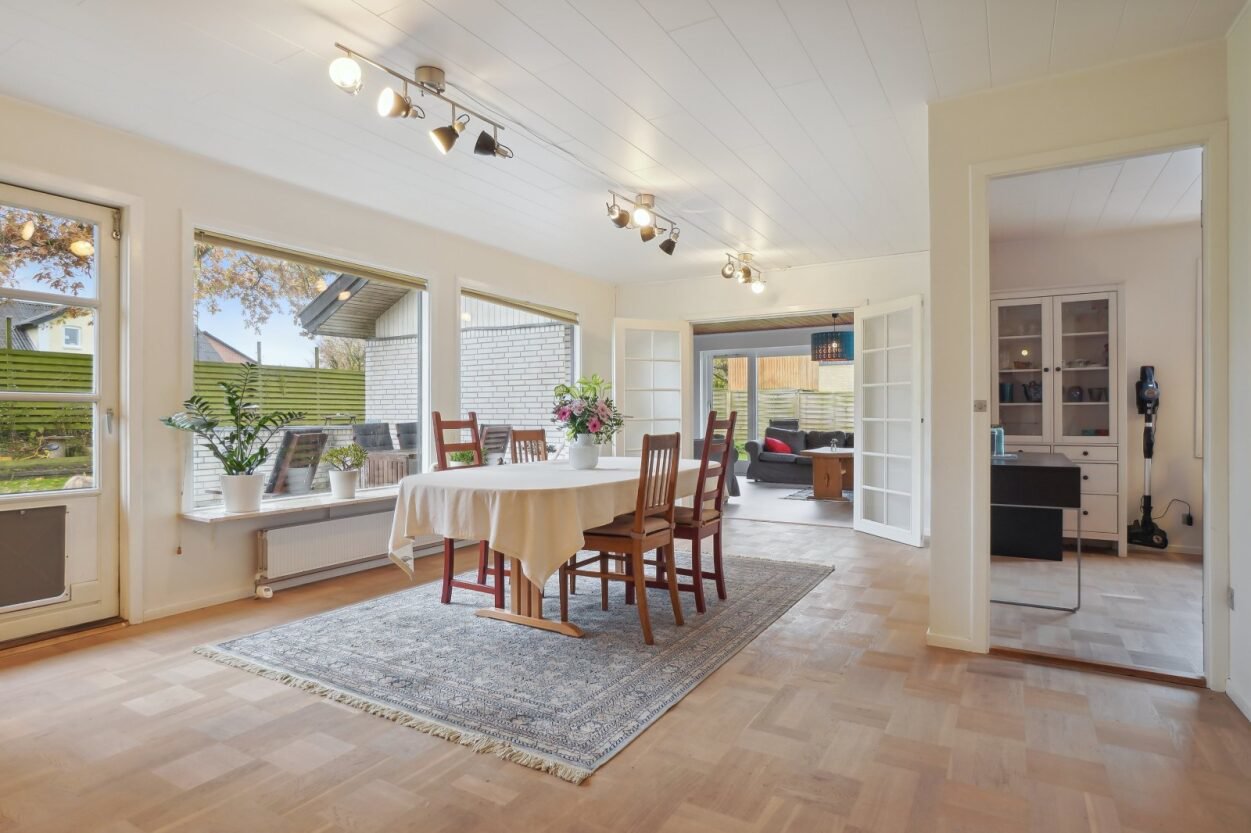 Fremhævet  billede i fuldskærmstilstand. Billede af Dalstrøget 13, 9240 Nibe