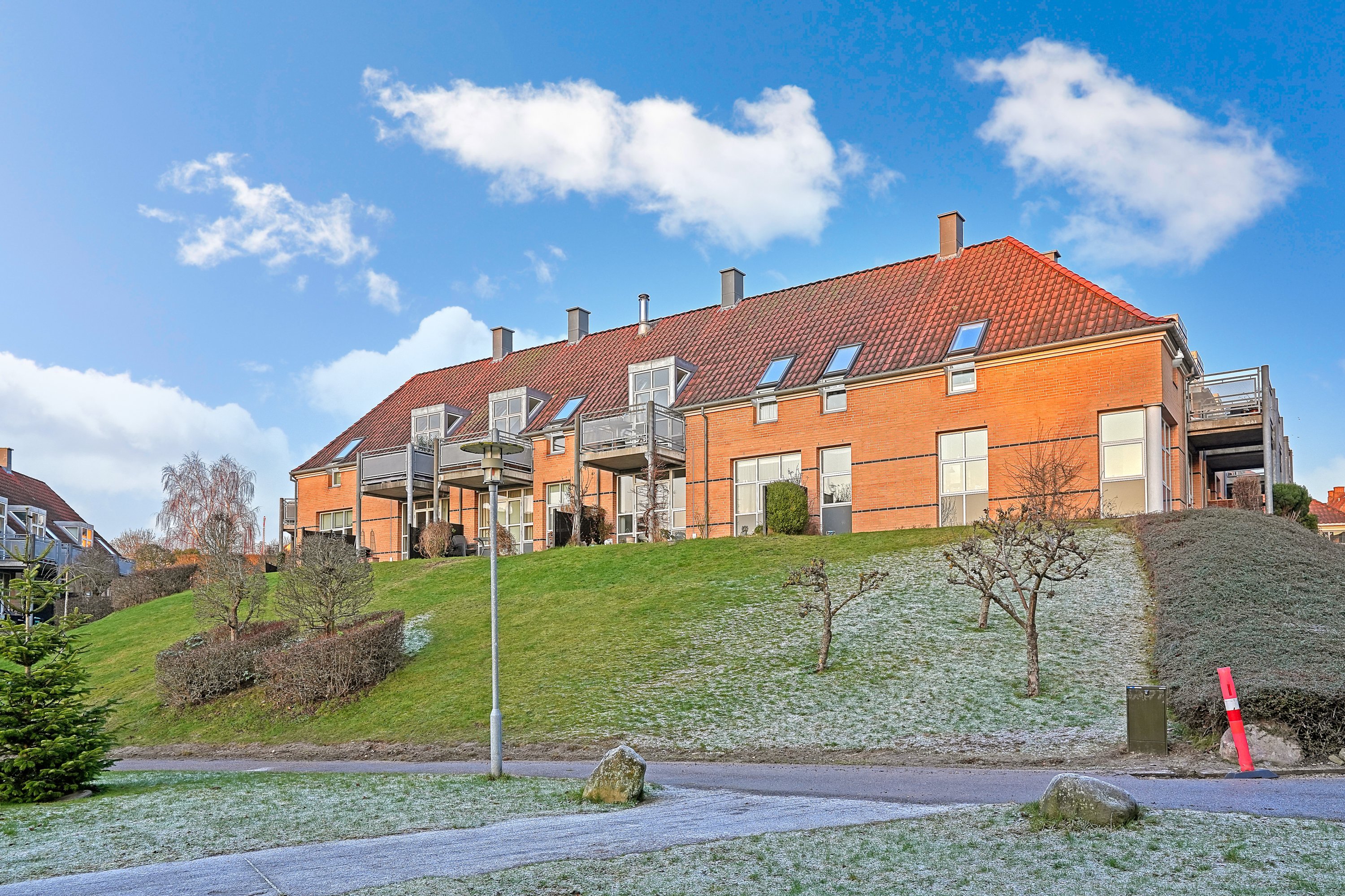 Fremhævet ejendommen billede i fuldskærmstilstand. Billede af Chrst Boecksvej 20, 1. mf., 3480 Fredensborg