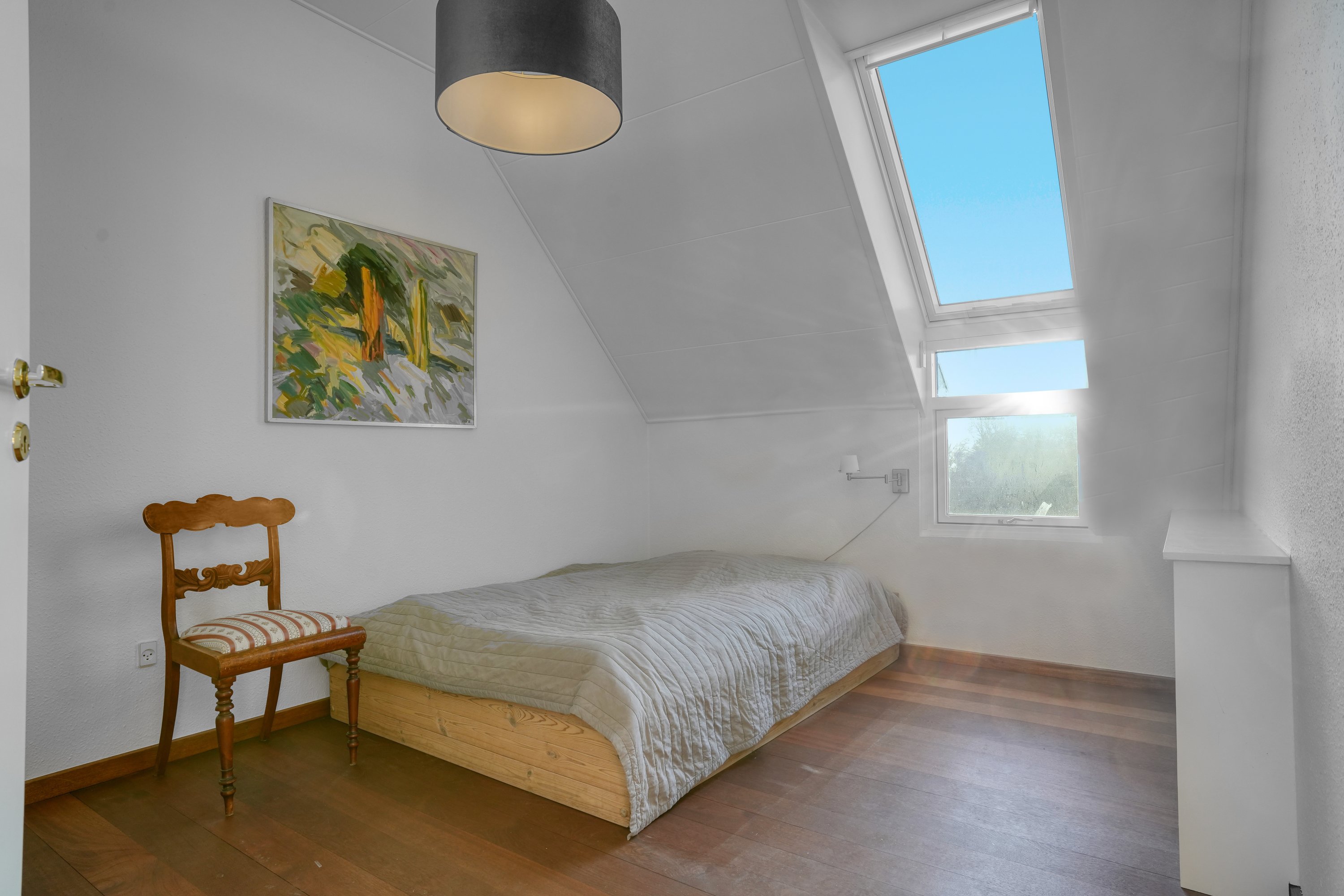 Fremhævet værelse billede i fuldskærmstilstand. Billede af Chrst Boecksvej 20, 1. mf., 3480 Fredensborg