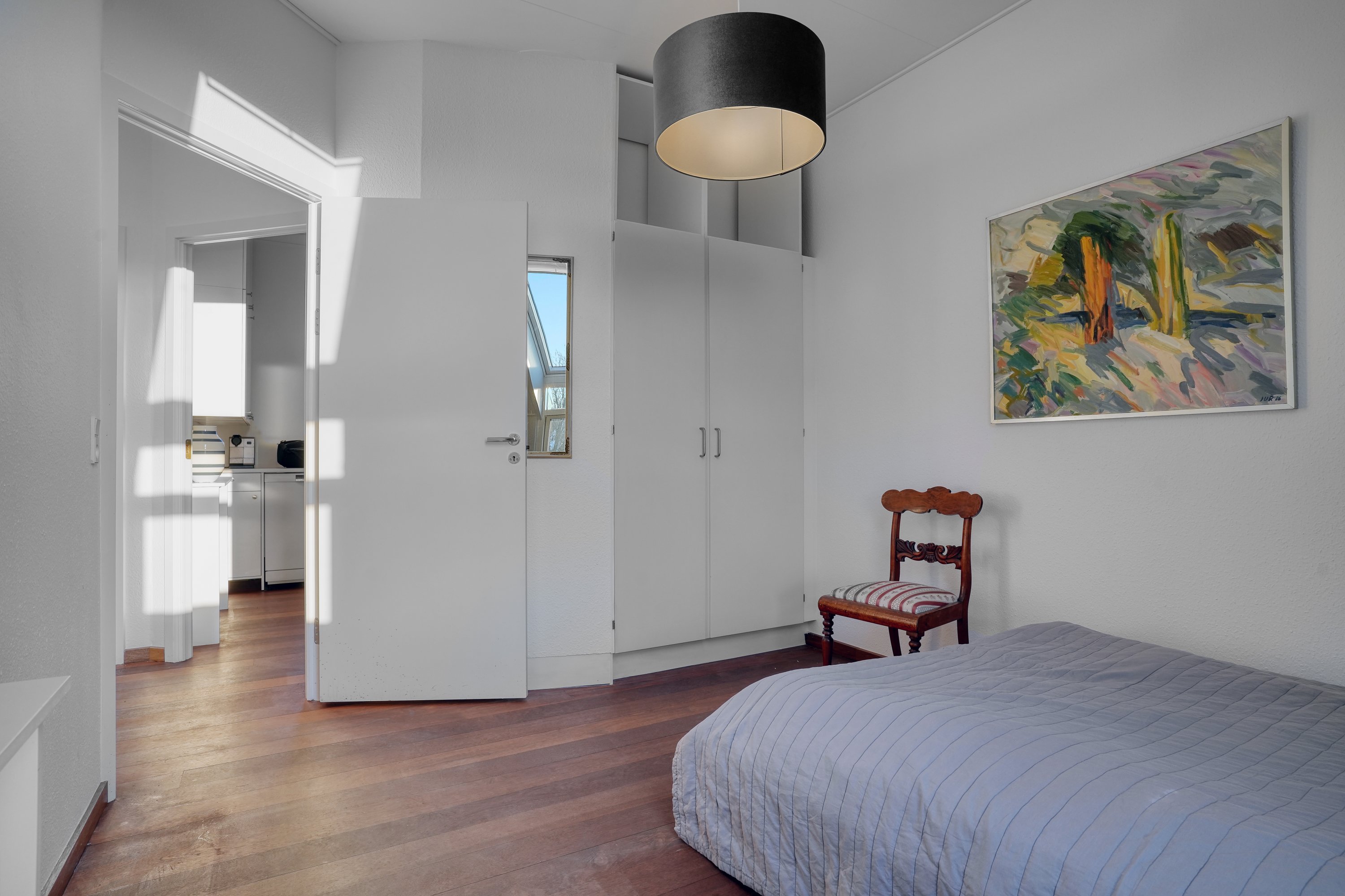 Fremhævet værelse billede i fuldskærmstilstand. Billede af Chrst Boecksvej 20, 1. mf., 3480 Fredensborg