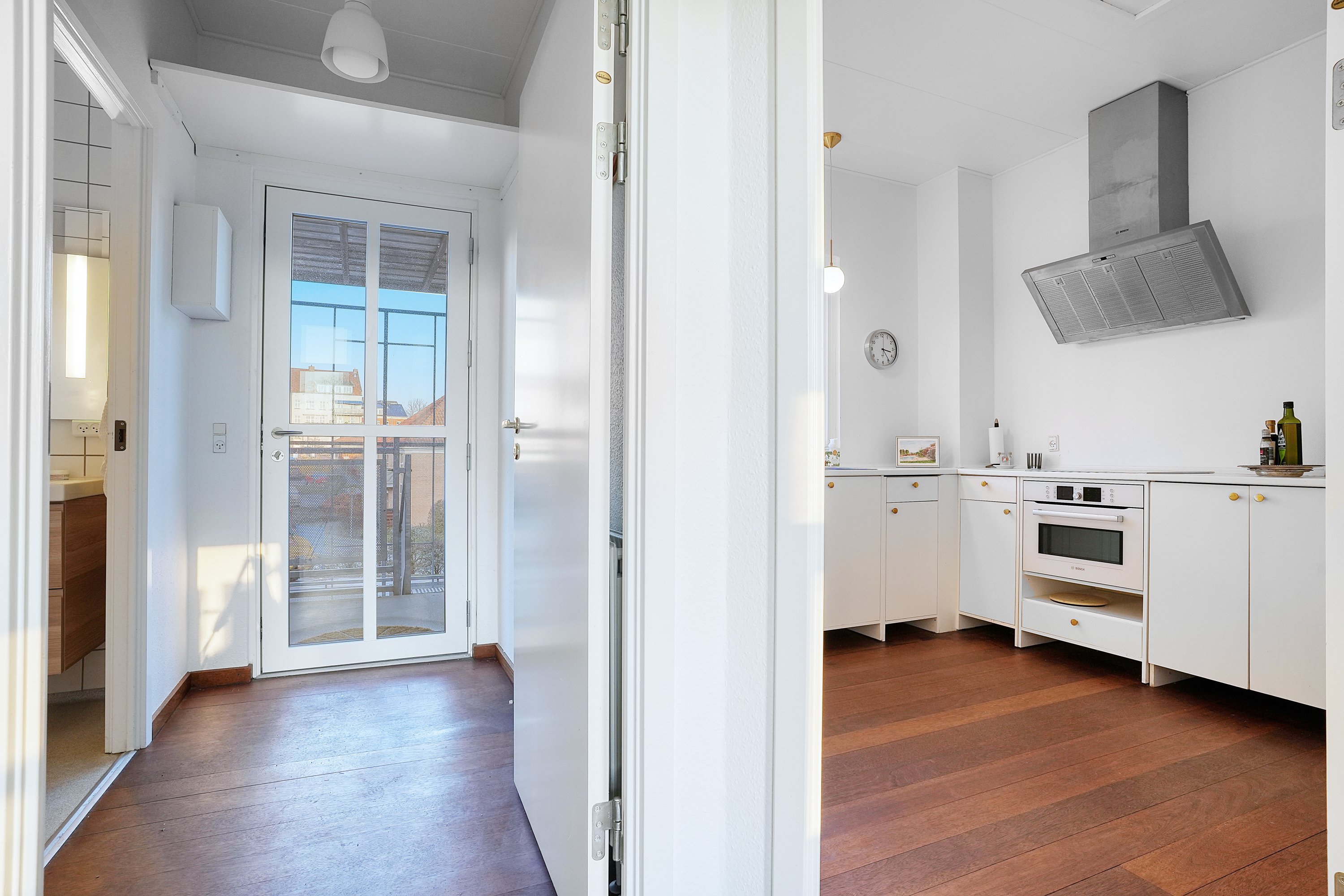 Fremhævet køkken billede i fuldskærmstilstand. Billede af Chrst Boecksvej 20, 1. mf., 3480 Fredensborg