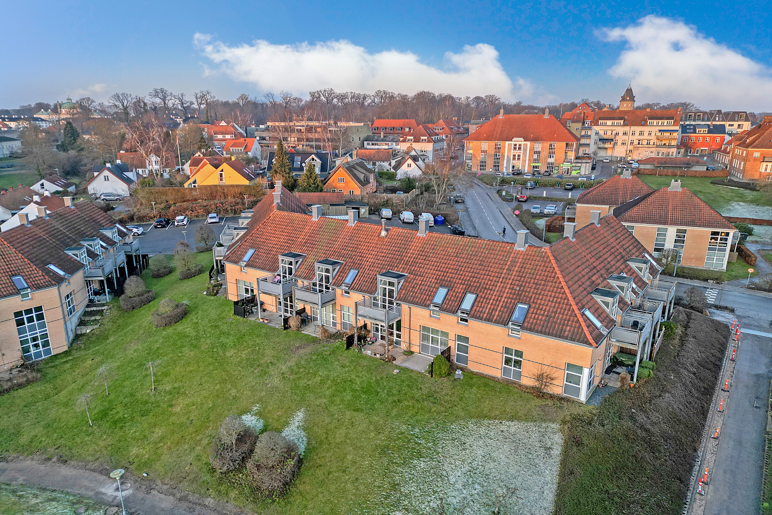 Fremhævet luftfoto billede i fuldskærmstilstand. Billede af Chrst Boecksvej 20, 1. mf., 3480 Fredensborg