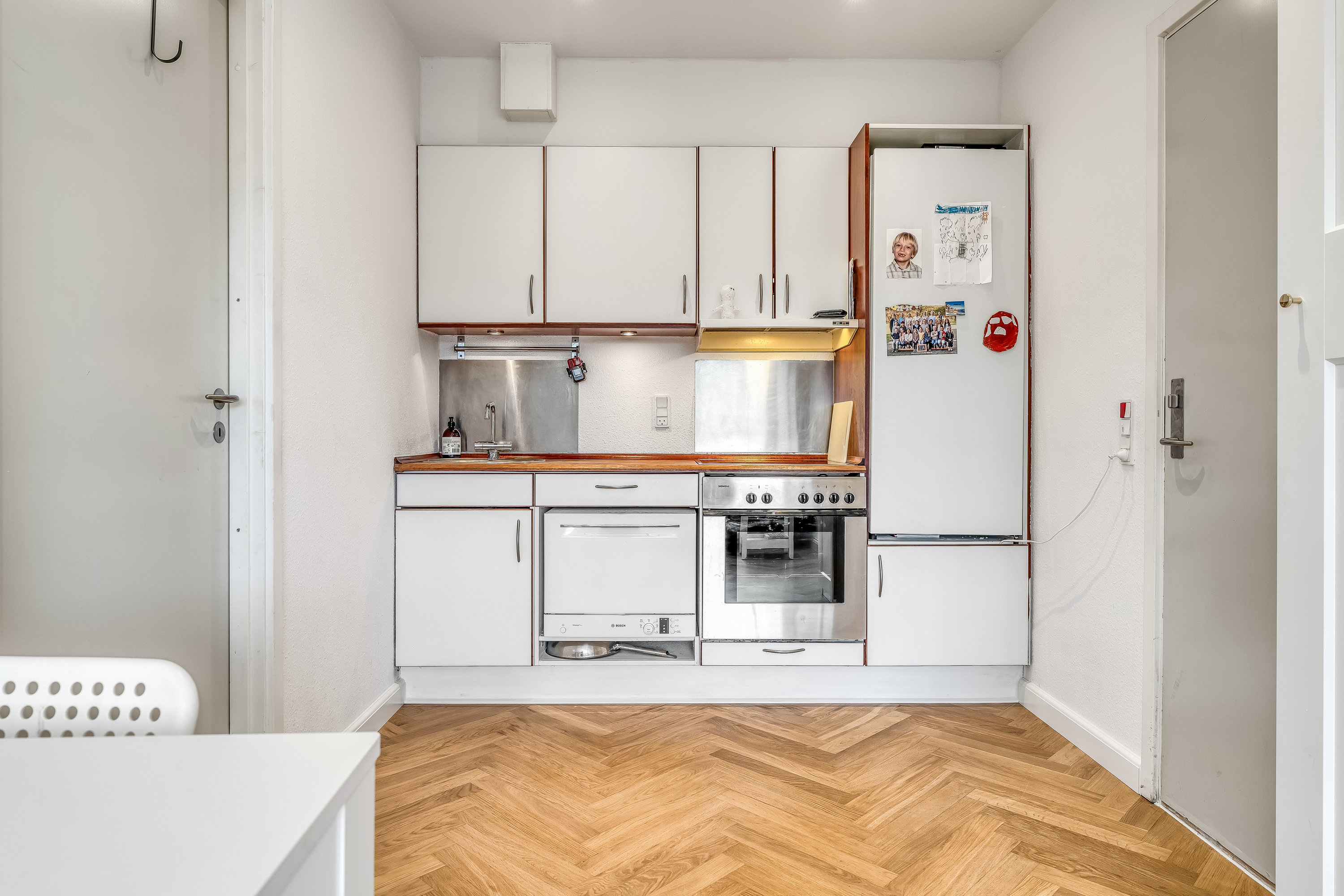 Fremhævet køkken billede i fuldskærmstilstand. Billede af Skovledet 99A, st.. tv., 3400 Hillerød