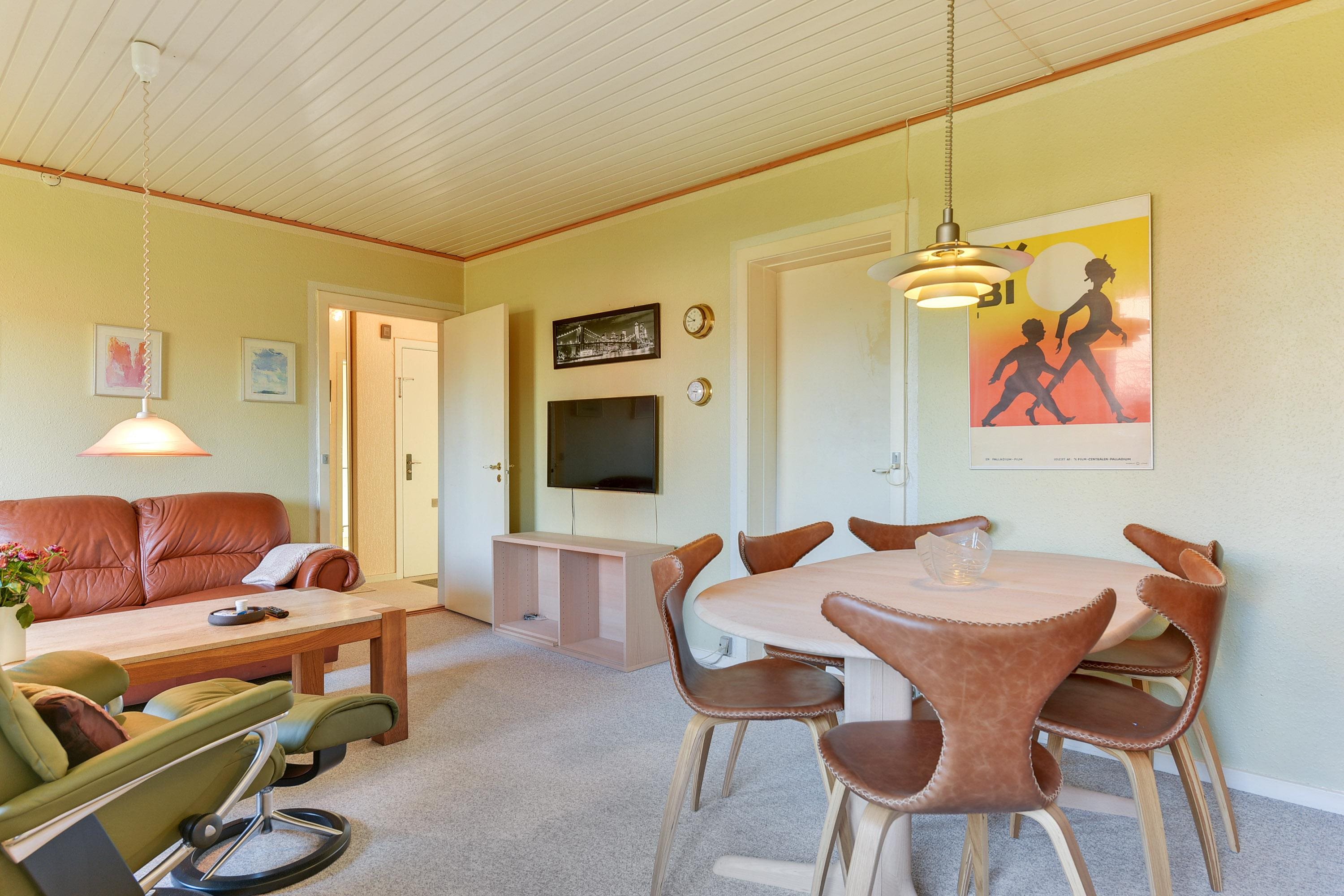 Fremhævet stue billede i fuldskærmstilstand. Billede af Hedekæret 32, st.. tv., 2640 Hedehusene