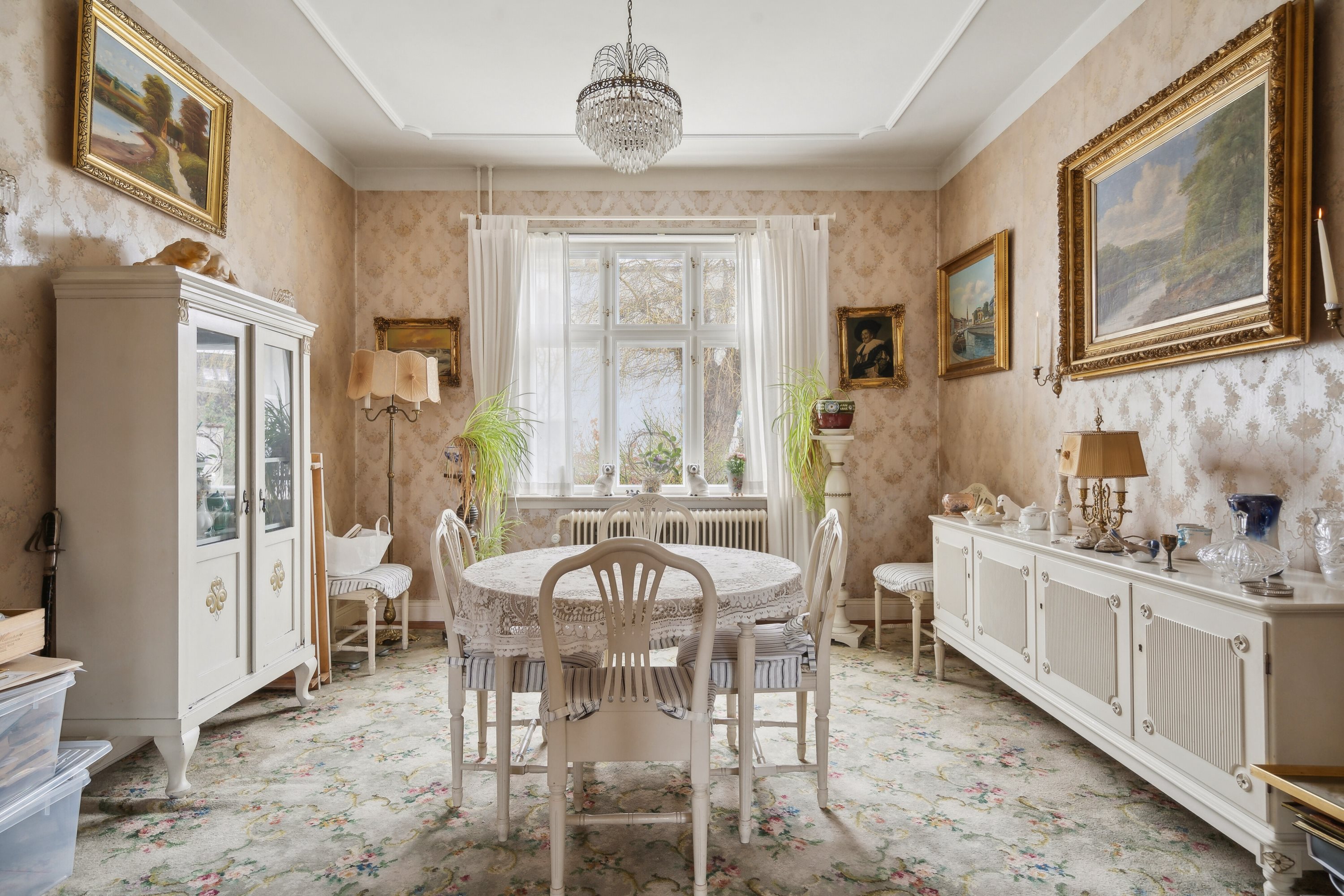 Fremhævet spisestue billede i fuldskærmstilstand. Billede af Ny Kongevej 10, 5000 Odense C