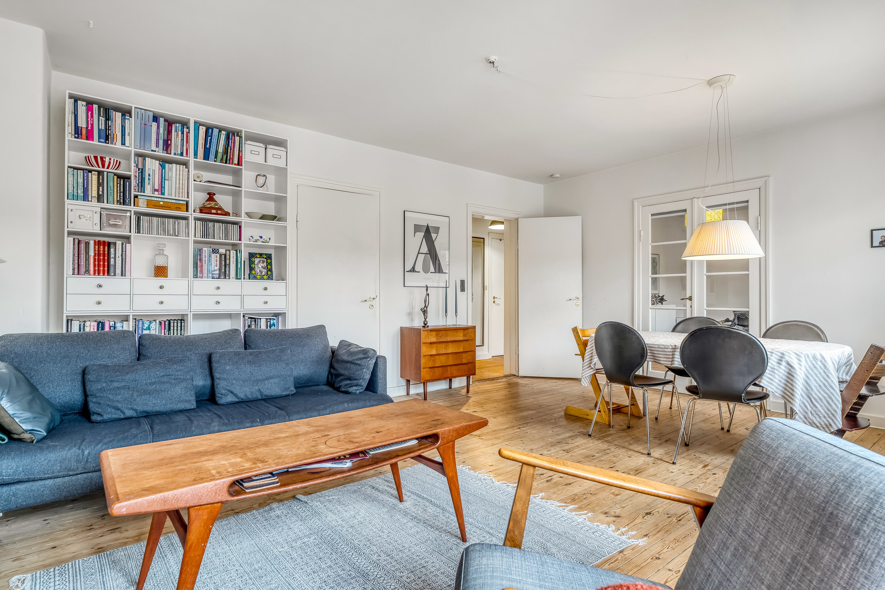 Fremhævet stue billede i fuldskærmstilstand. Billede af Bakkegade 7A, st.., 3400 Hillerød